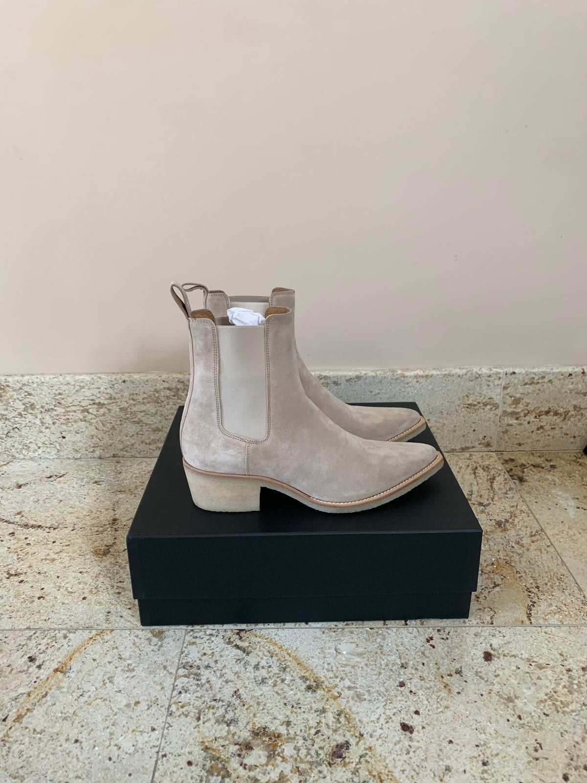 Amiri Suede Crepe Sole Boots in Tan Size US 7.5 / EU 40-41 - 1 Thumbnail