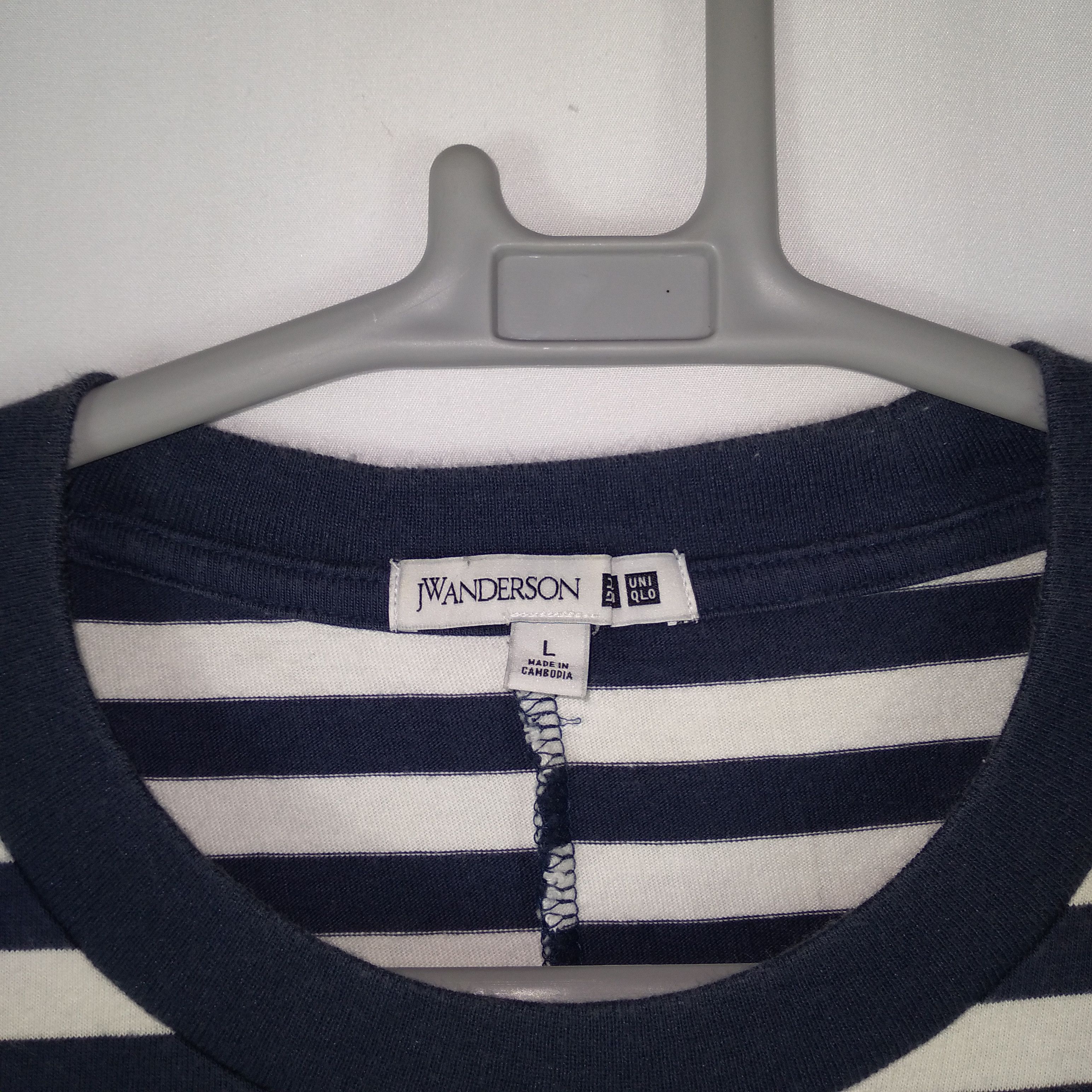 Designer × JW Anderson × Vintage J.W.Anderson Stripes Collaboration Uniqlo Designer Tee Size US L / EU 52-54 / 3 - 8 Thumbnail