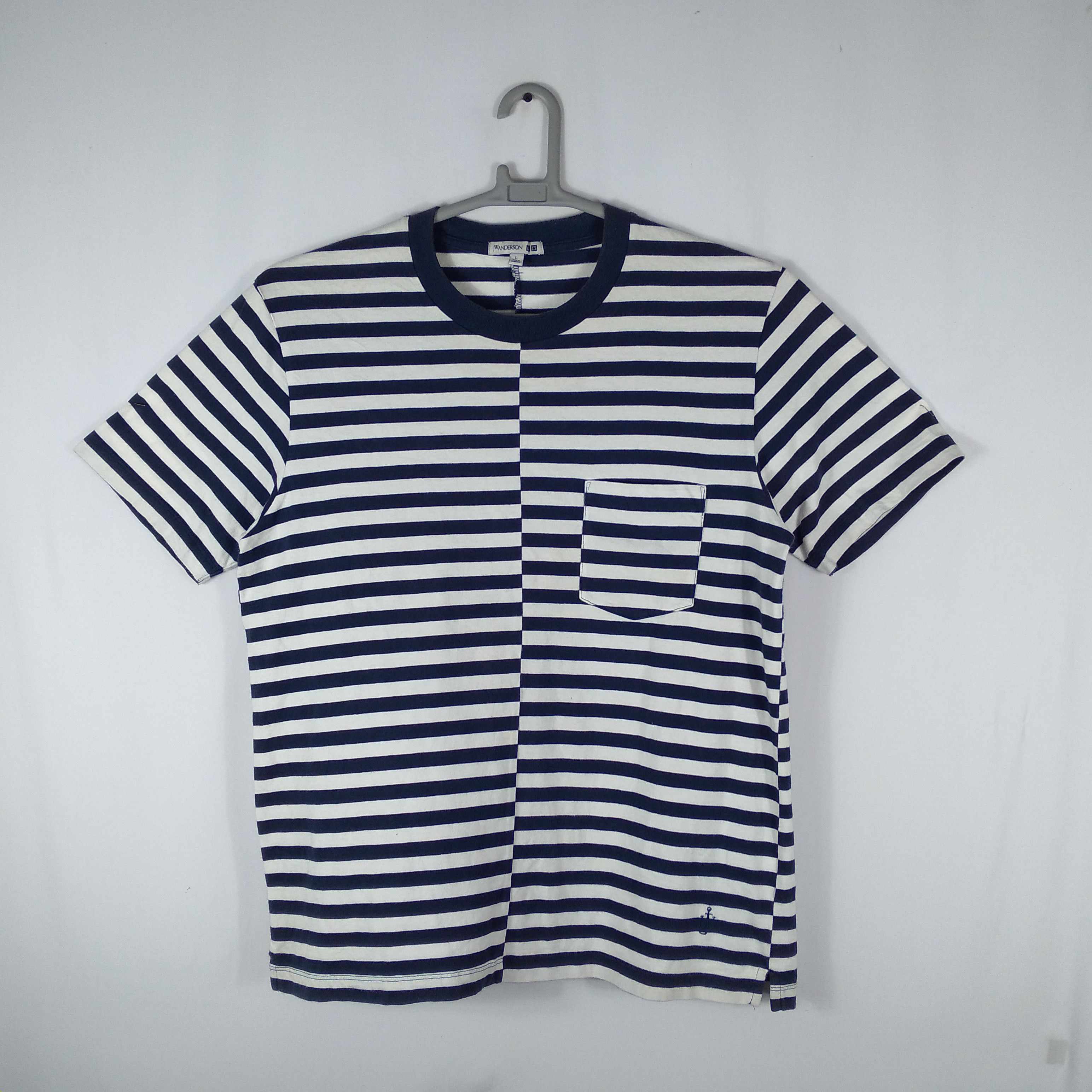 Designer × JW Anderson × Vintage J.W.Anderson Stripes Collaboration Uniqlo Designer Tee Size US L / EU 52-54 / 3 - 1 Thumbnail
