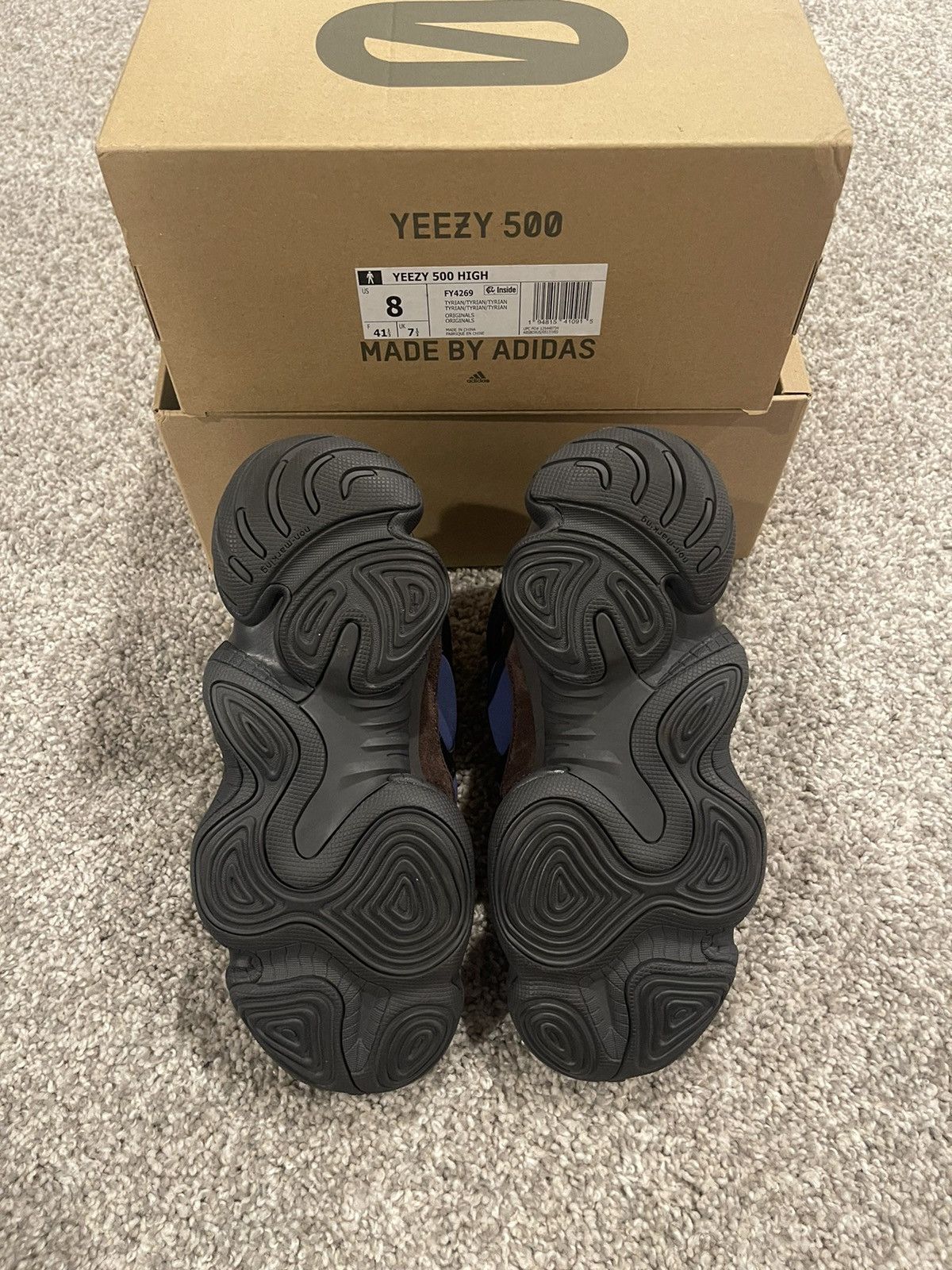 Adidas × Kanye West Yeezy 500 Tyrian Size US 8 / EU 41 - 8 Thumbnail