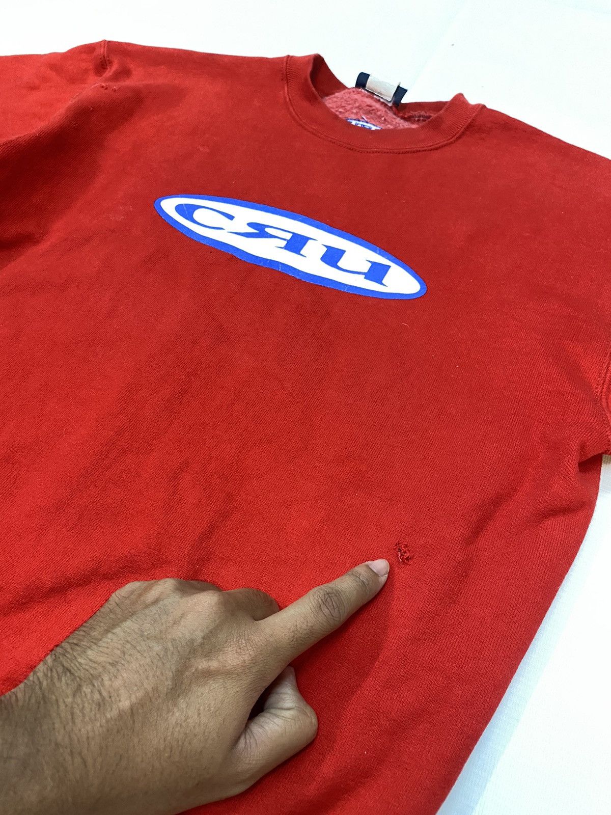 Vintage Vintage CRU Logo Sweatshirt Size US S / EU 44-46 / 1 - 5 Thumbnail