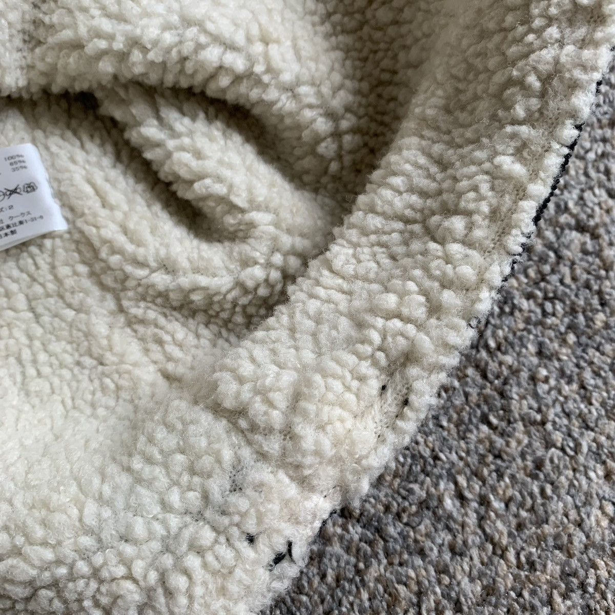 Number (N)ine Number (N)ine aw08 fleece Sherpa black vest Size US M / EU 48-50 / 2 - 5 Thumbnail