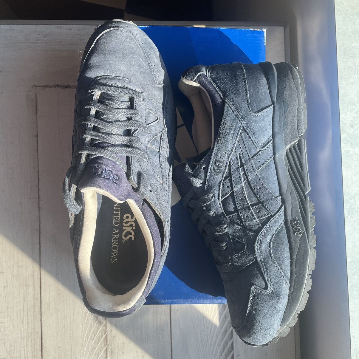 Asics 2016 UNiTED ARROWS & SONS GEL LYTE V 5 iNDiGO H6J2K5050 Size US 9 / EU 42 - 6 Thumbnail