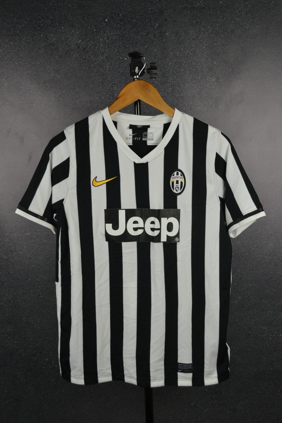 Nike Juventus 2013 home Nike soccer jersey Size US XS / EU 42 / 0 - 1 Thumbnail