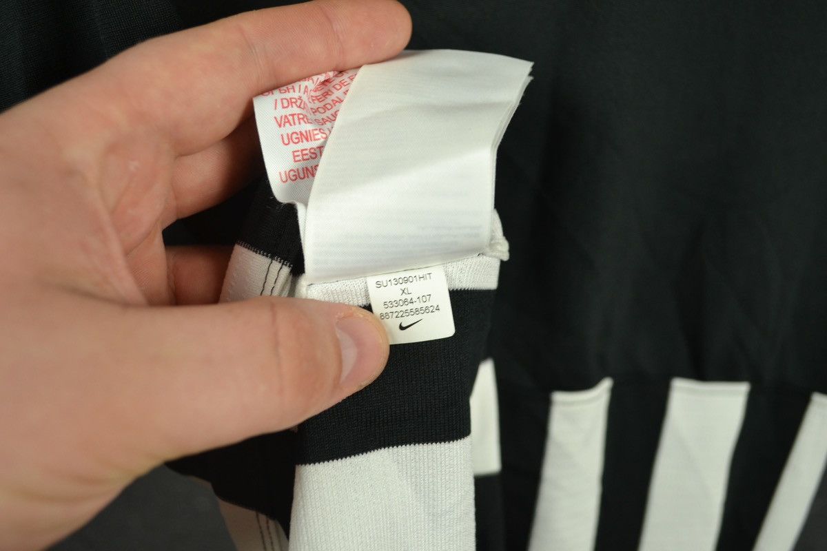 Nike Juventus 2013 home Nike soccer jersey Size US XS / EU 42 / 0 - 6 Thumbnail