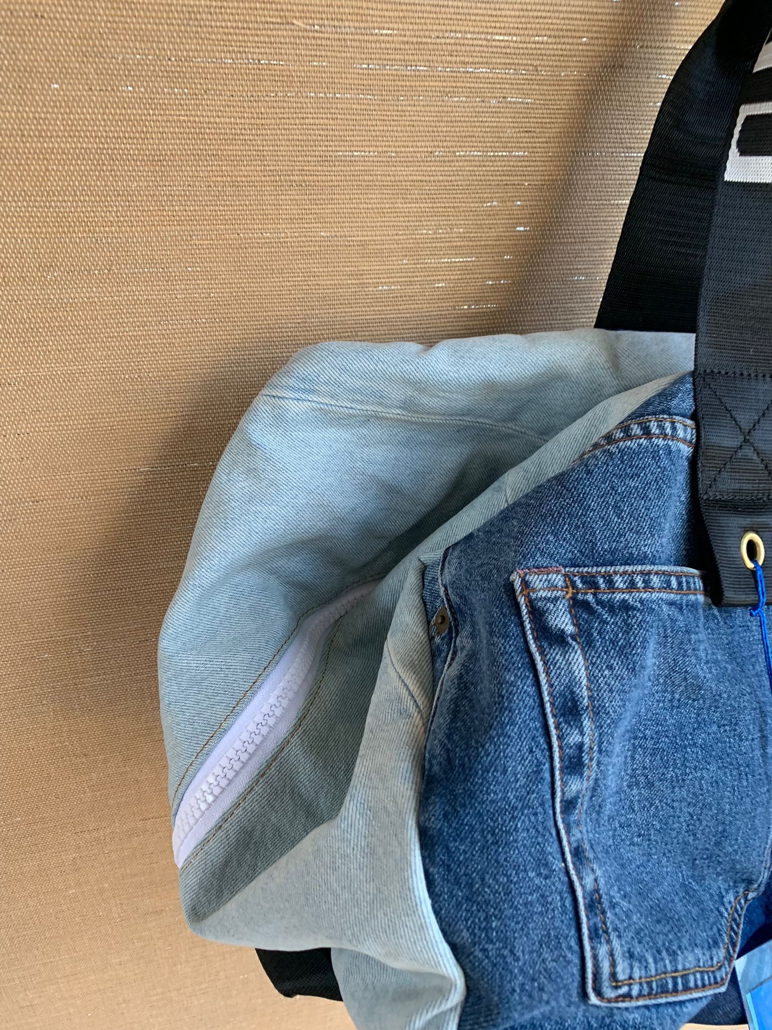 Acne Studios Recycled Denim Bag in Blue Size ONE SIZE - 19 Thumbnail
