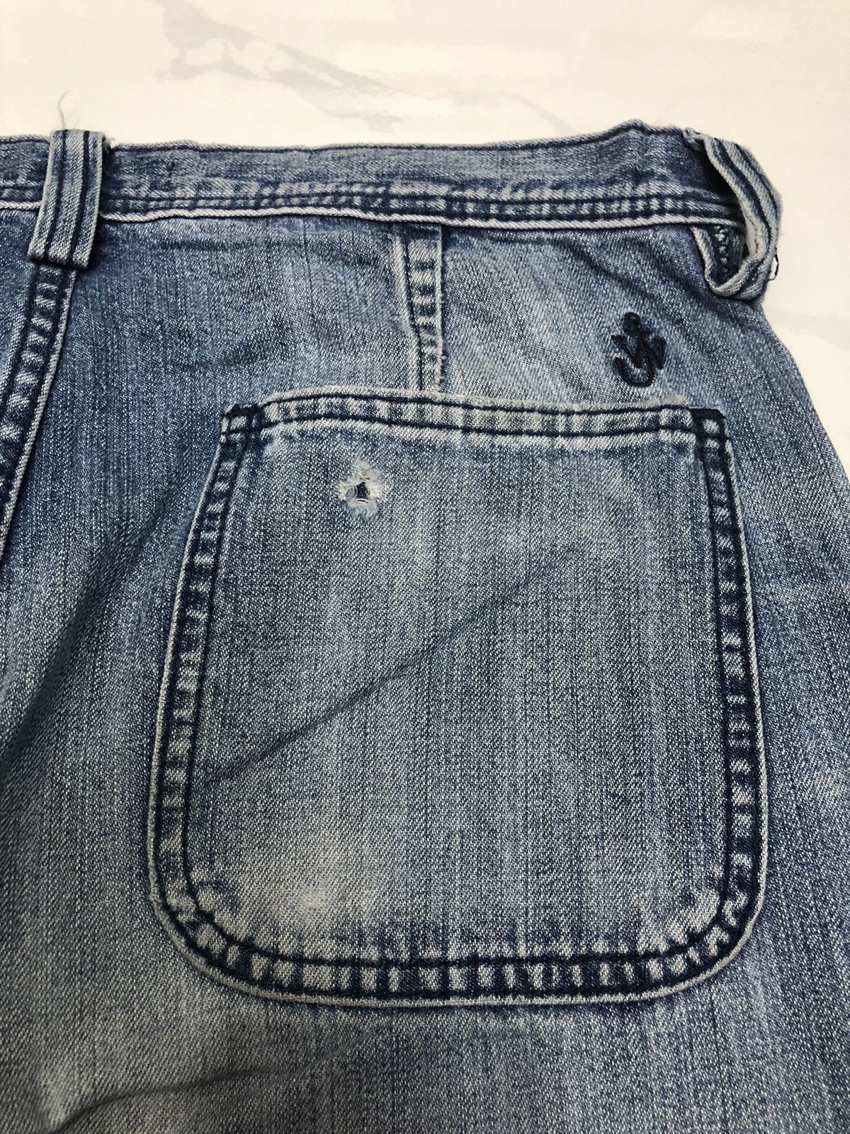 JW Anderson JW ANDERSON DISTRESSED DENIM BAGGY JEANS UNIQLO BAGGY DENIM Size US 30 / EU 46 - 6 Thumbnail