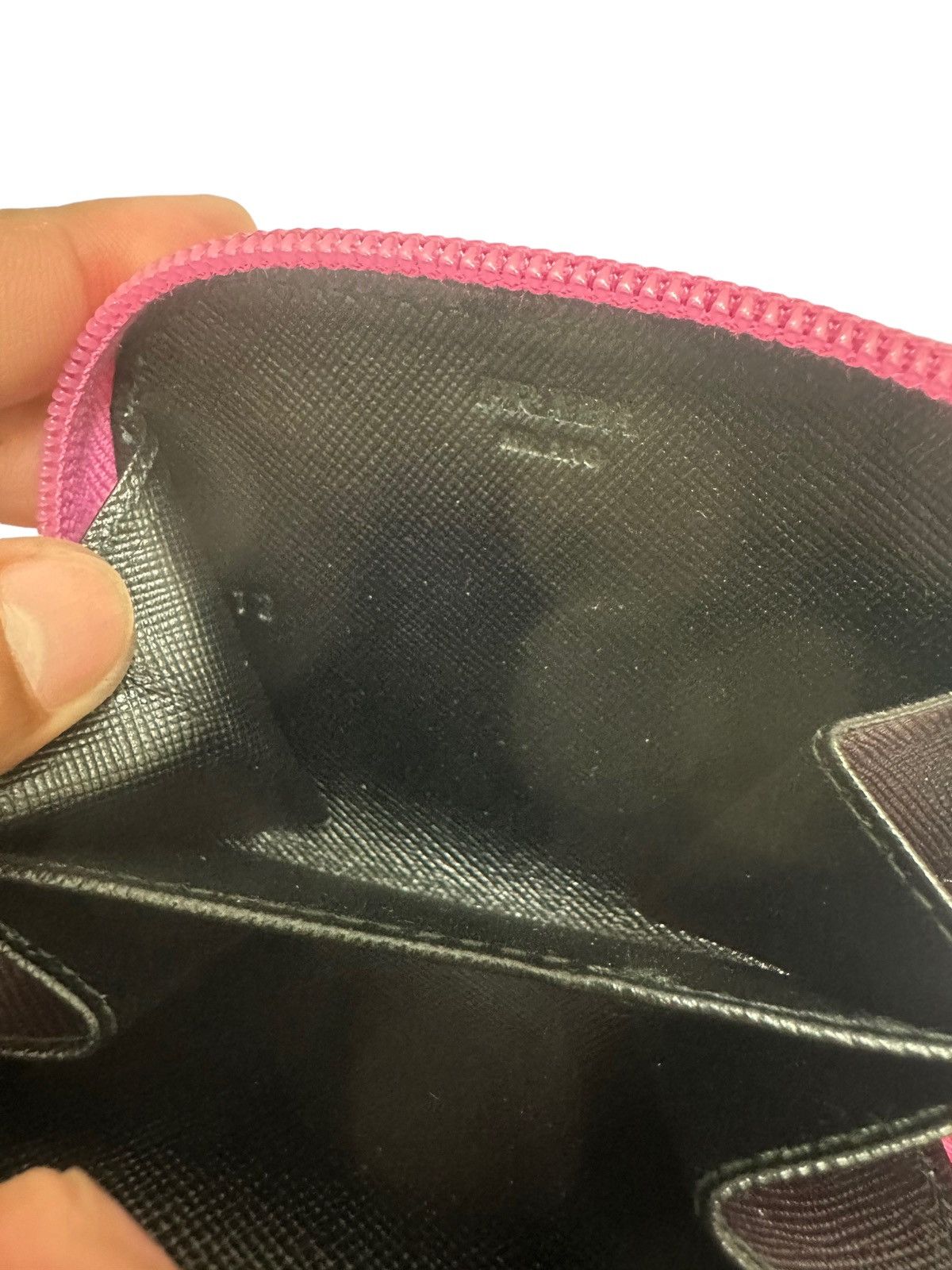 Prada ‼️SEND OFFER‼️HOT ITEM🔥 Authentic Prada Zipper Wallet Size ONE SIZE - 7 Thumbnail