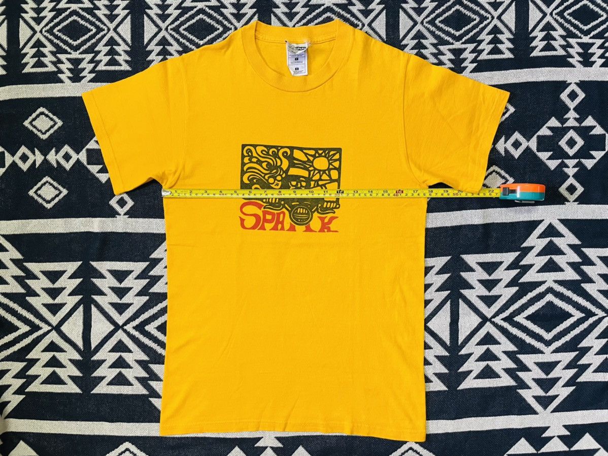 Vintage Vintage Spark Skateboard Sk8 T Shirt Size US S / EU 44-46 / 1 - 6 Thumbnail