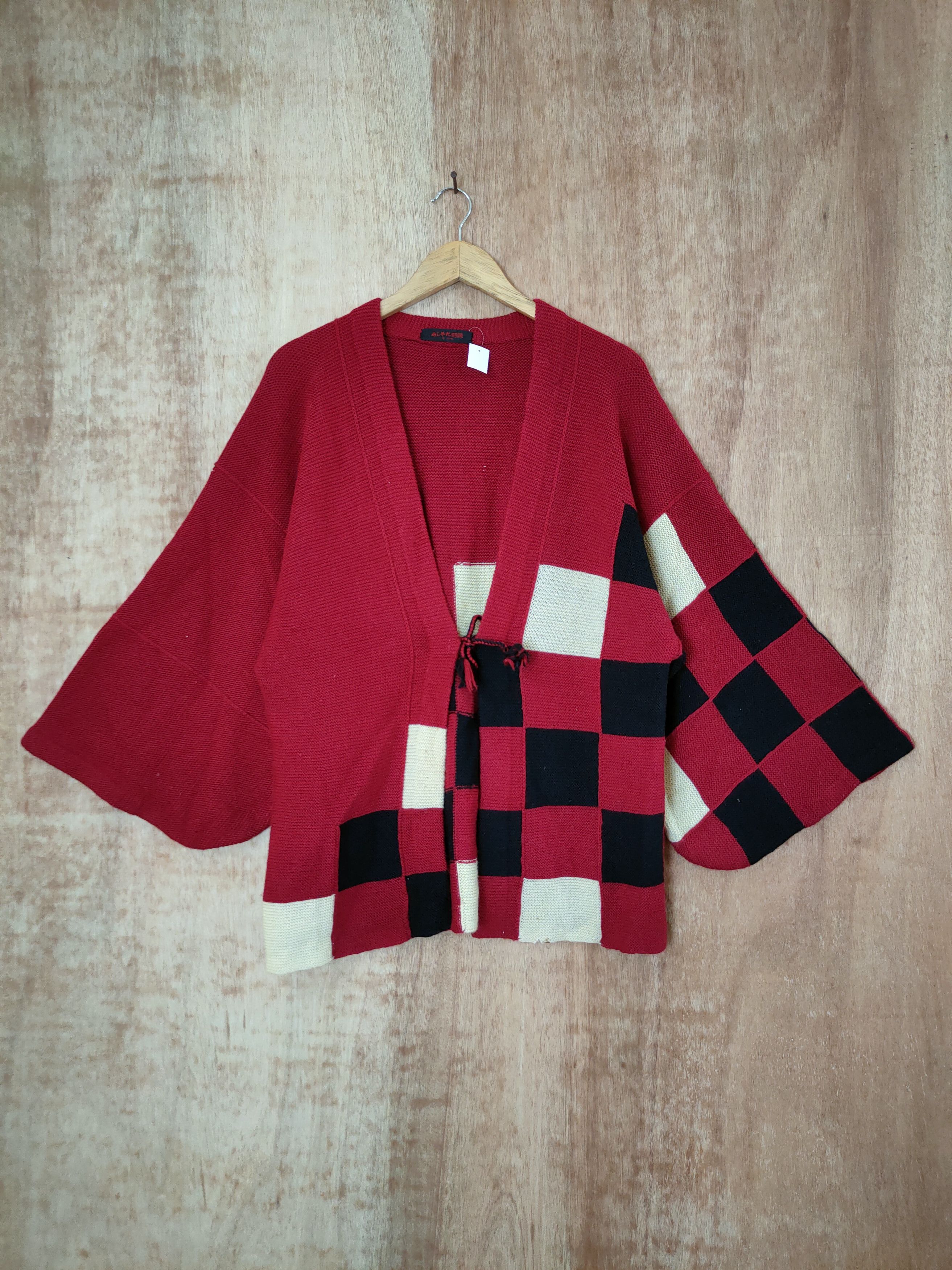 image of Dl Japanese Checkered Kimono Knitwear Art Cardigan 46-429, Men's (Size Medium)