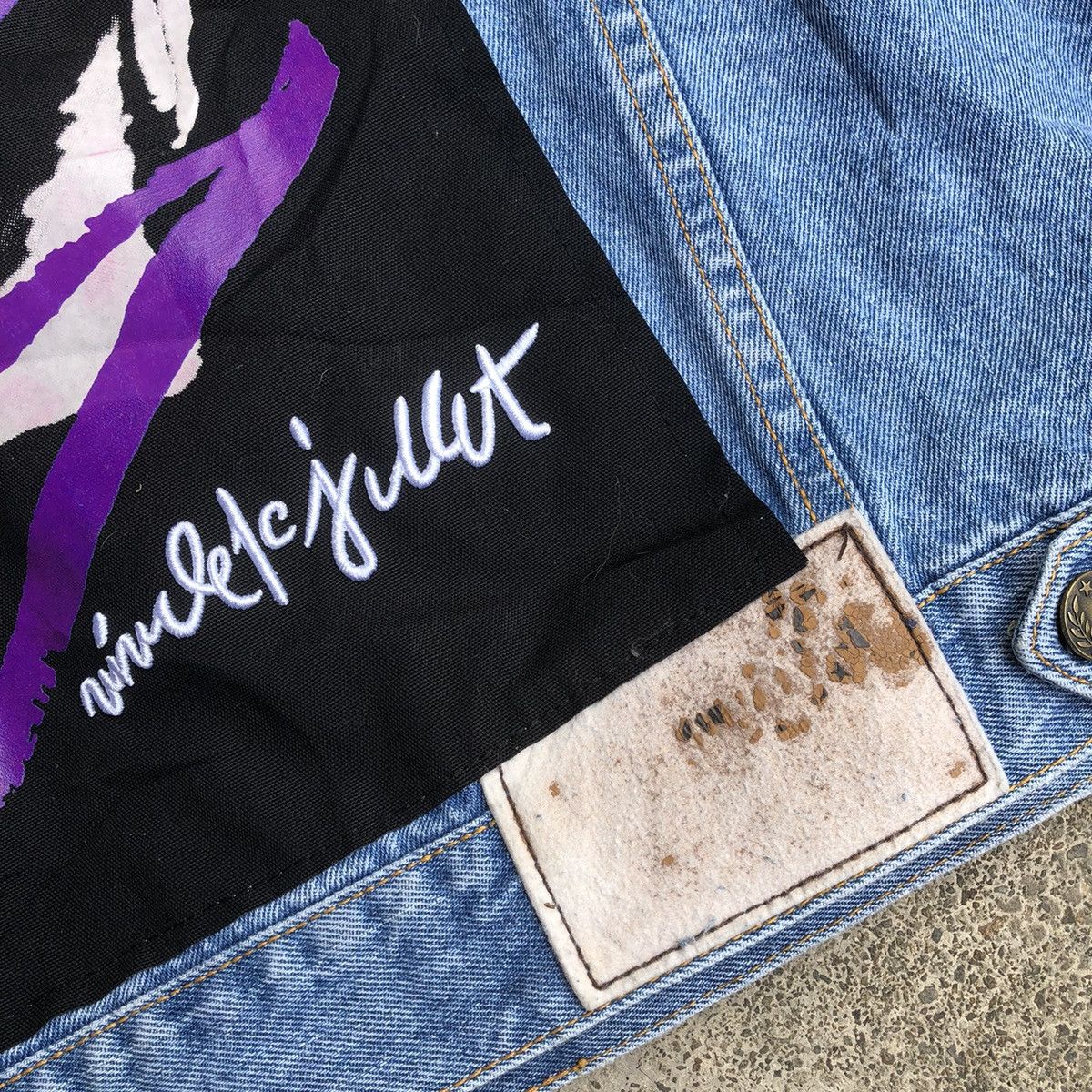 Japanese Brand 🔥Rare🔥🇯🇵Unbrand Stone Wash Nice Custom Patchwork Denim Jacket Size US M / EU 48-50 / 2 - 10 Thumbnail