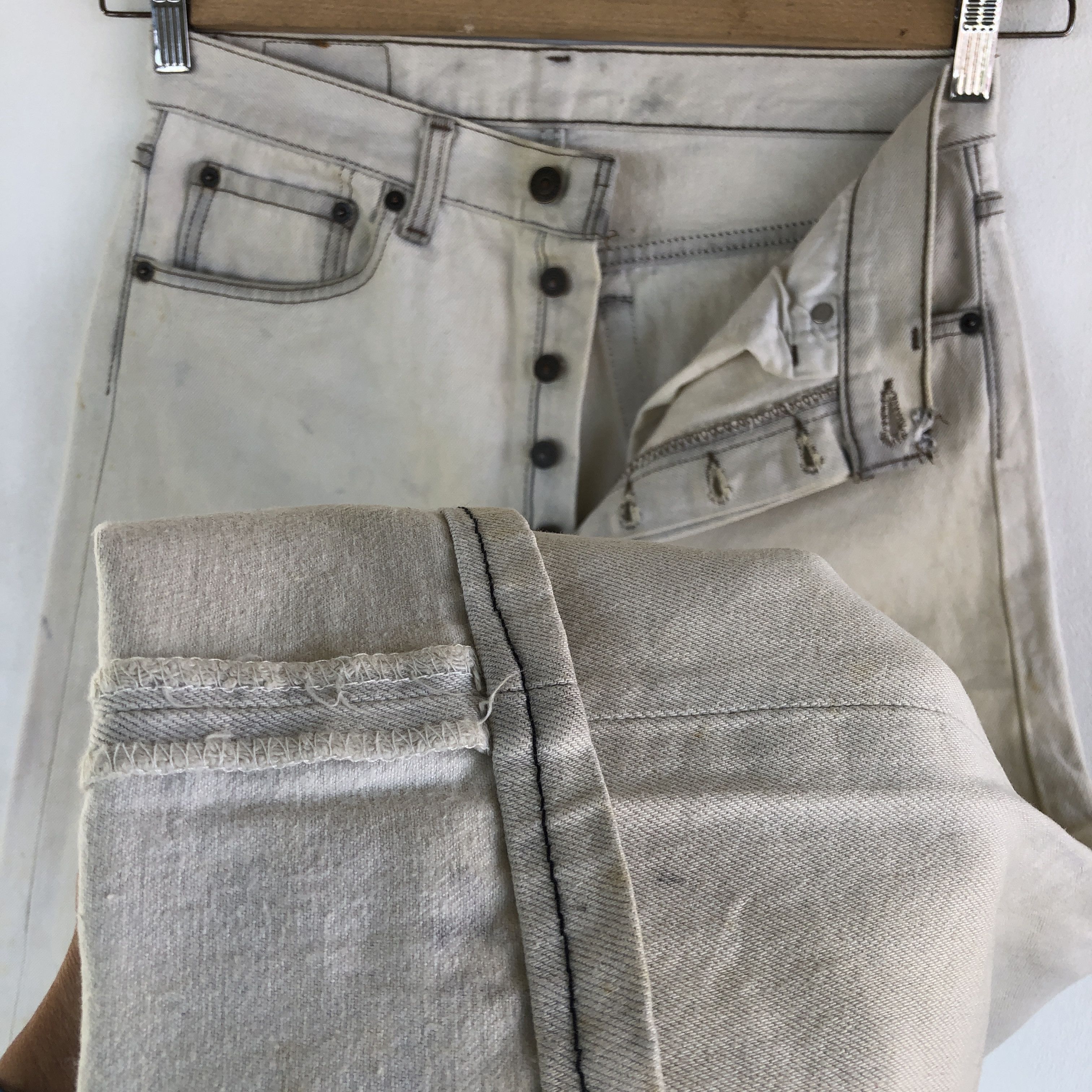 Levi's Vintage Levis 501 Light Wash Jeans Levi's Sun Faded Denim Size US 30 / EU 46 - 10 Thumbnail