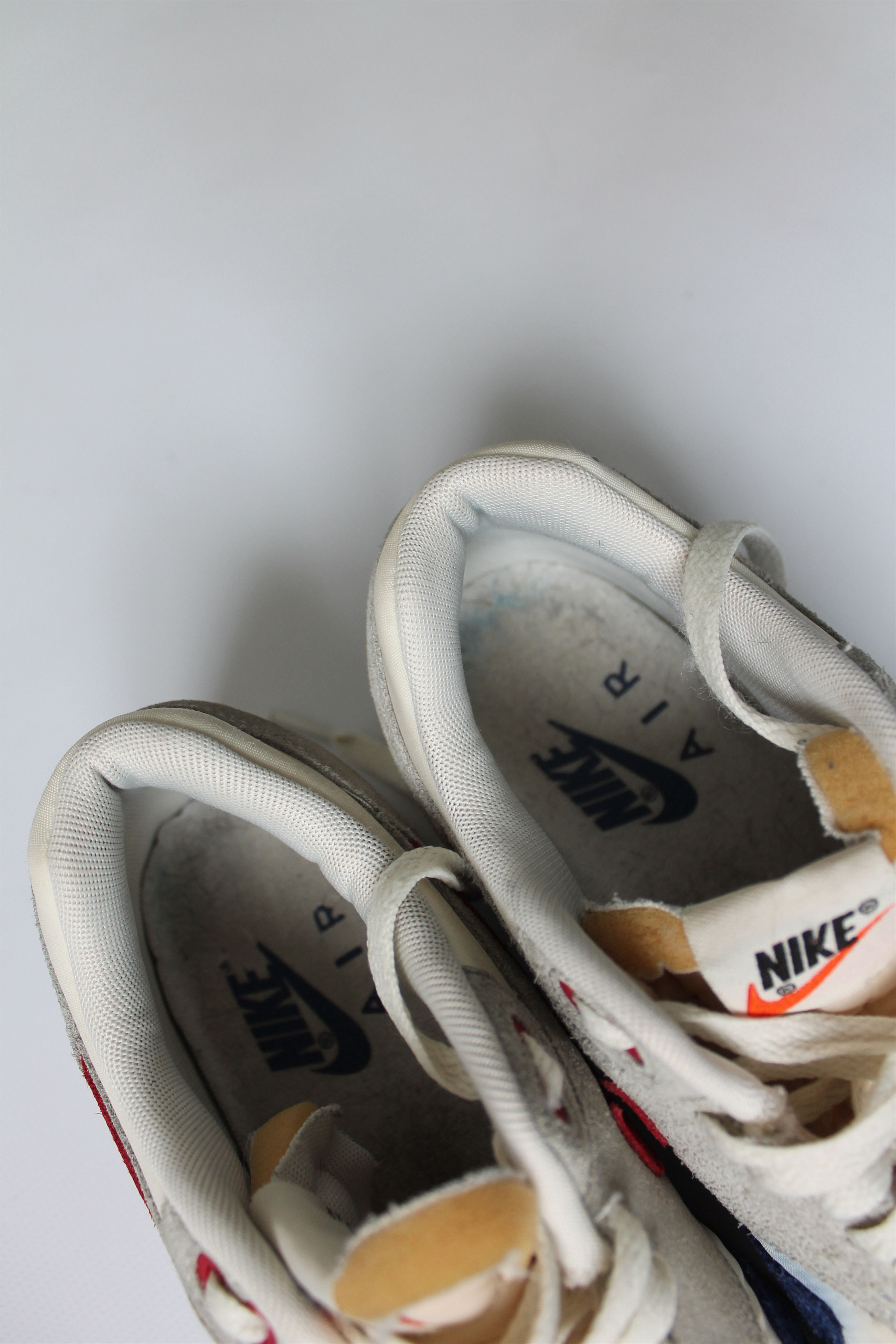 Nike Nike Wmns Air Max 1 Vntg Sneakers Size US 5.5 / EU 38 - 11 Thumbnail