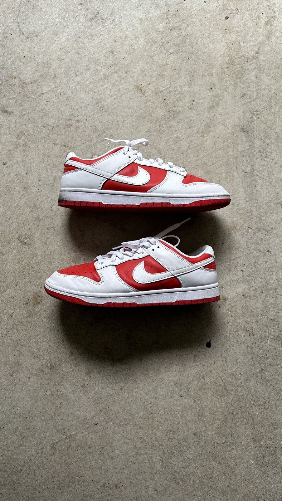 NIKE DUNK LOW WHITE UNIVERSITY RED
