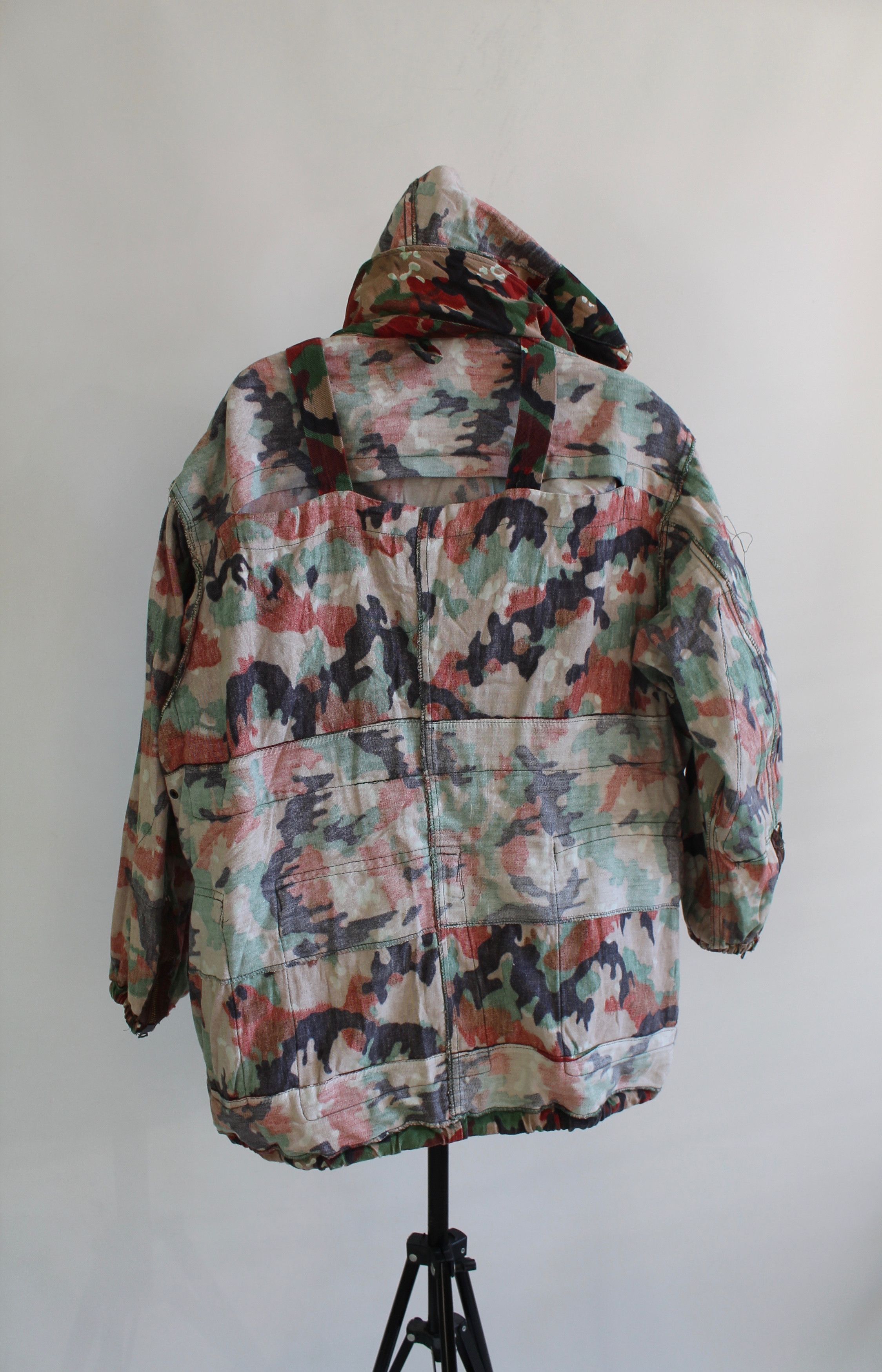 Vintage 70's - 80's Swiss Military Multi Pocket Camo Jacket Hooded Size US M / EU 48-50 / 2 - 13 Thumbnail