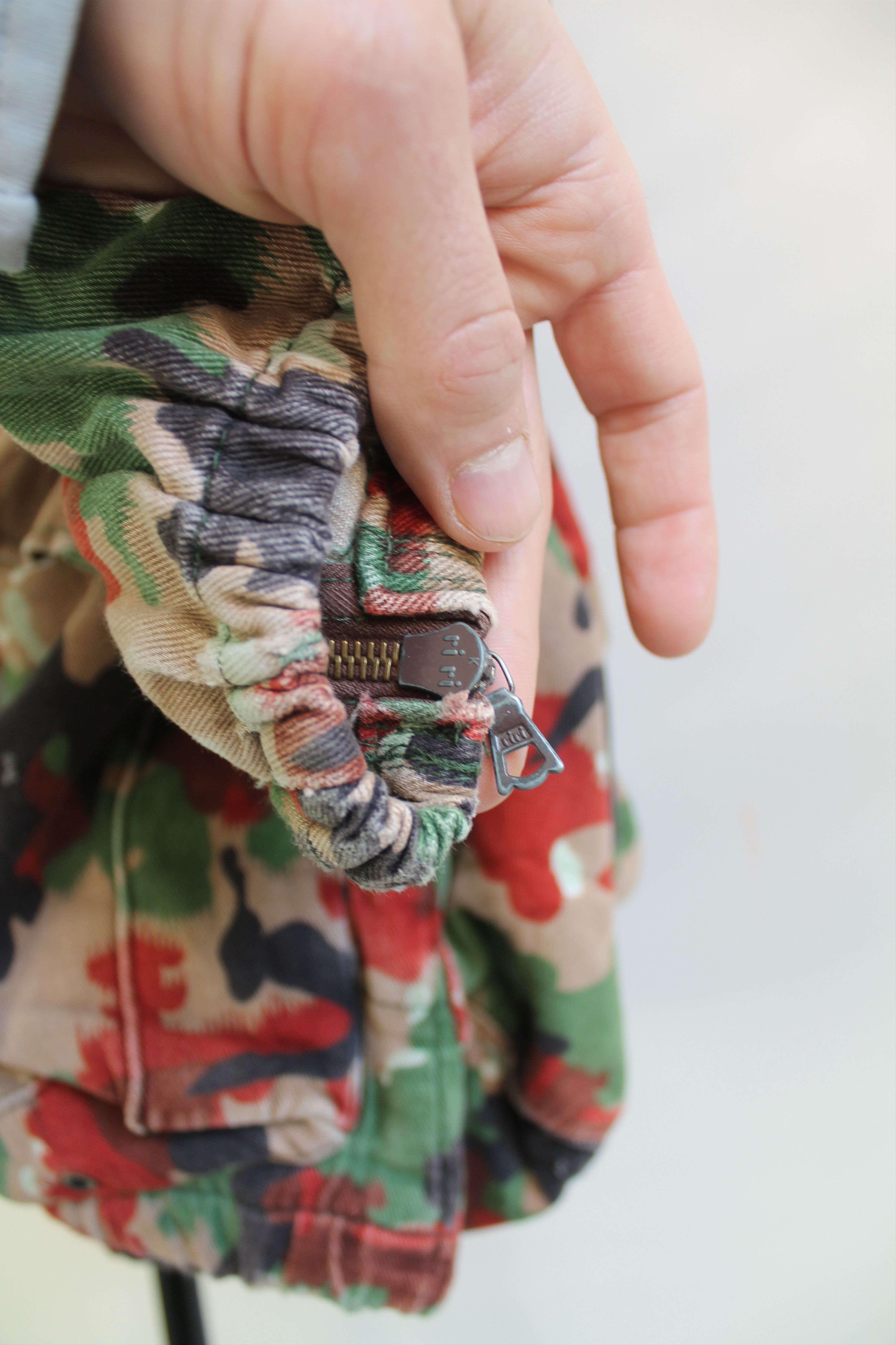 Vintage 70's - 80's Swiss Military Multi Pocket Camo Jacket Hooded Size US M / EU 48-50 / 2 - 8 Thumbnail