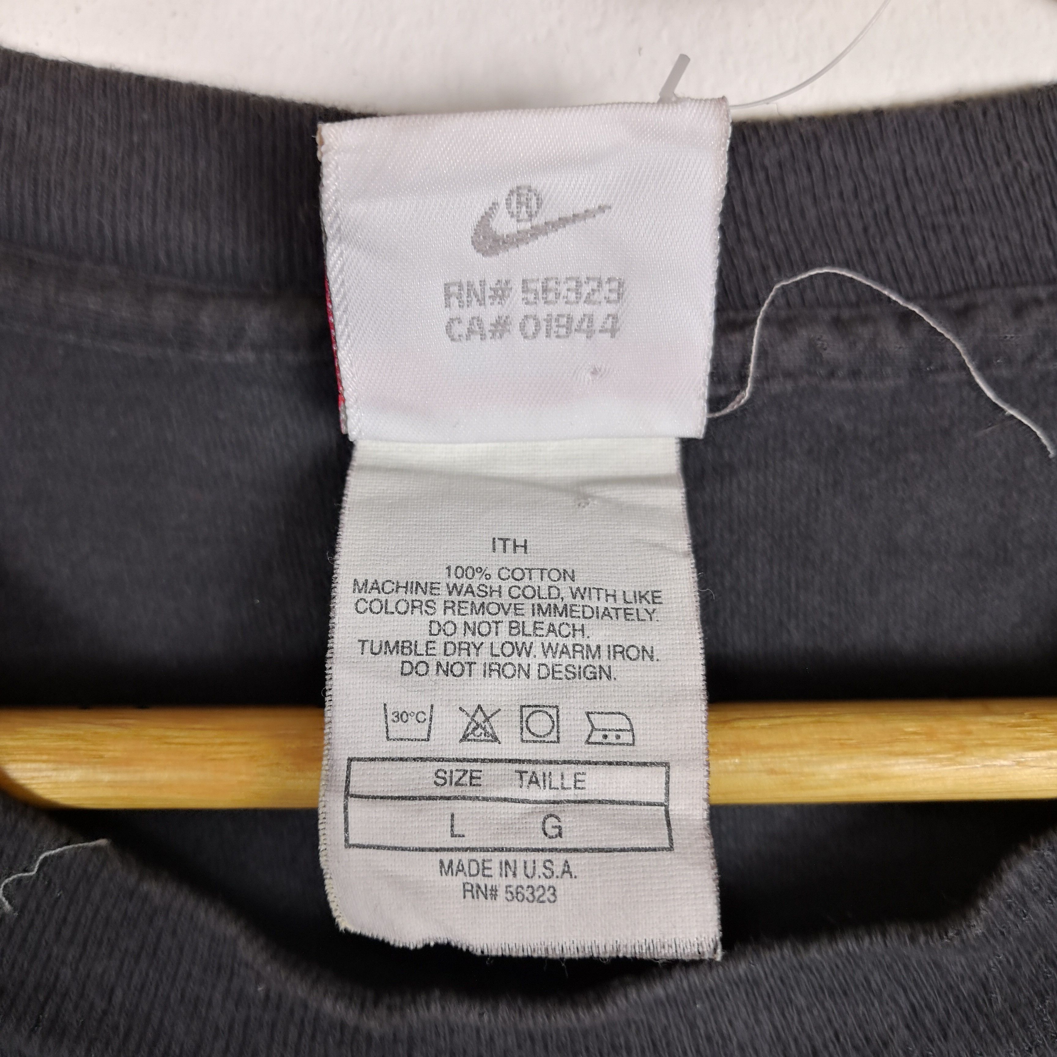 Nike Vintage 90's Nike T Shirt Nike Swoosh Nike ACG Tees Size US M / EU 48-50 / 2 - 8 Thumbnail