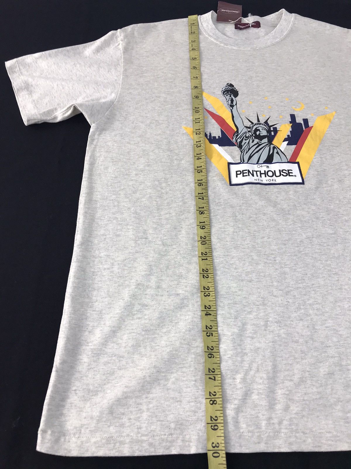 Vintage Vintage Penthouse Graphic New York Tee Size US L / EU 52-54 / 3 - 11 Thumbnail
