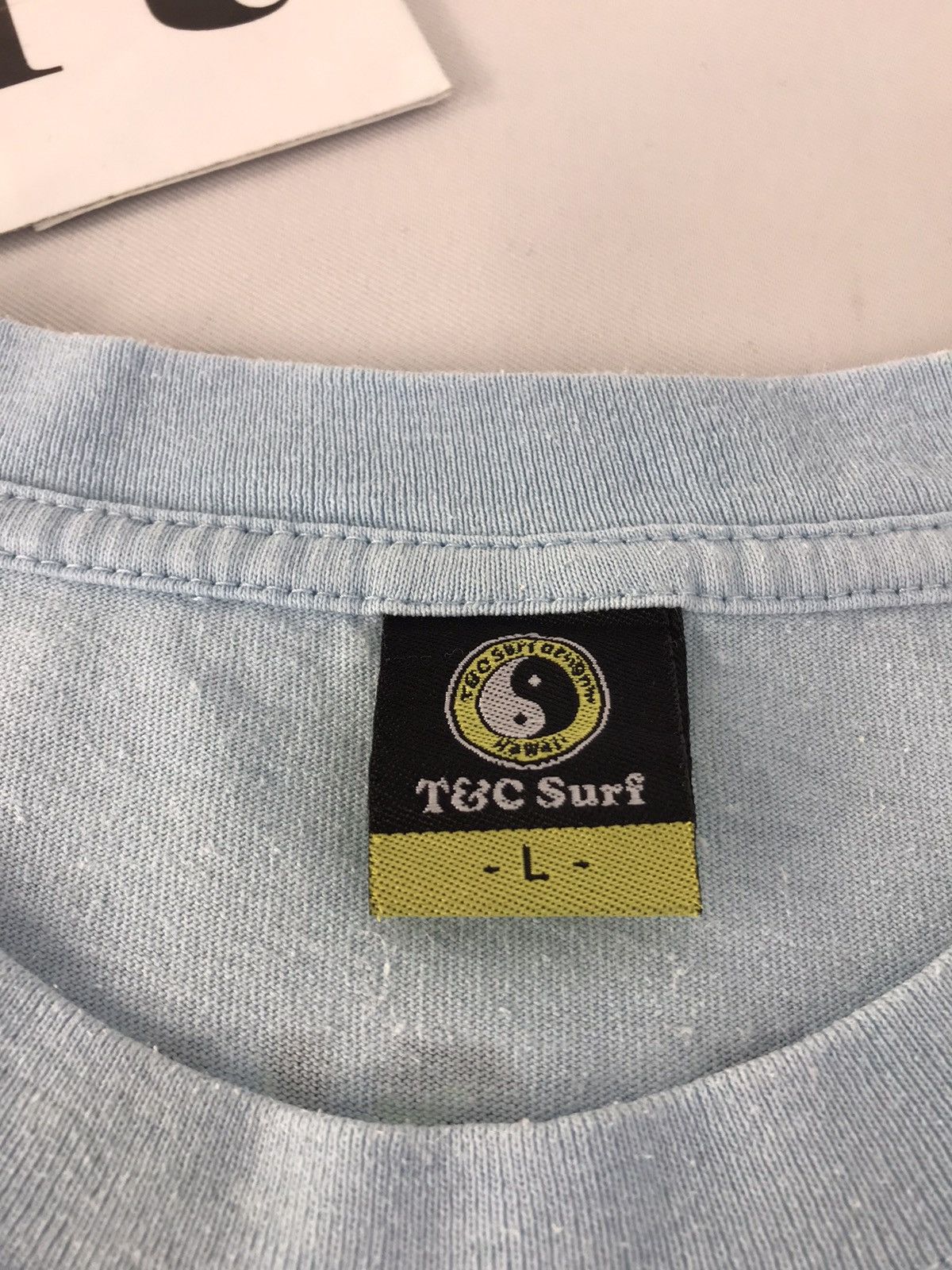 Japanese Brand T&Surf Surf Hawaii Design Tee Size US L / EU 52-54 / 3 - 5 Thumbnail
