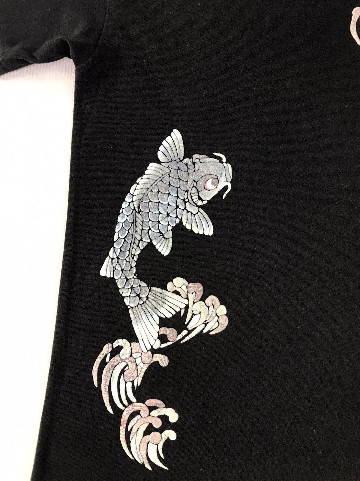 Japanese Brand Vintage Koi Fish Paisley Art Design Tee Size US S / EU 44-46 / 1 - 4 Thumbnail