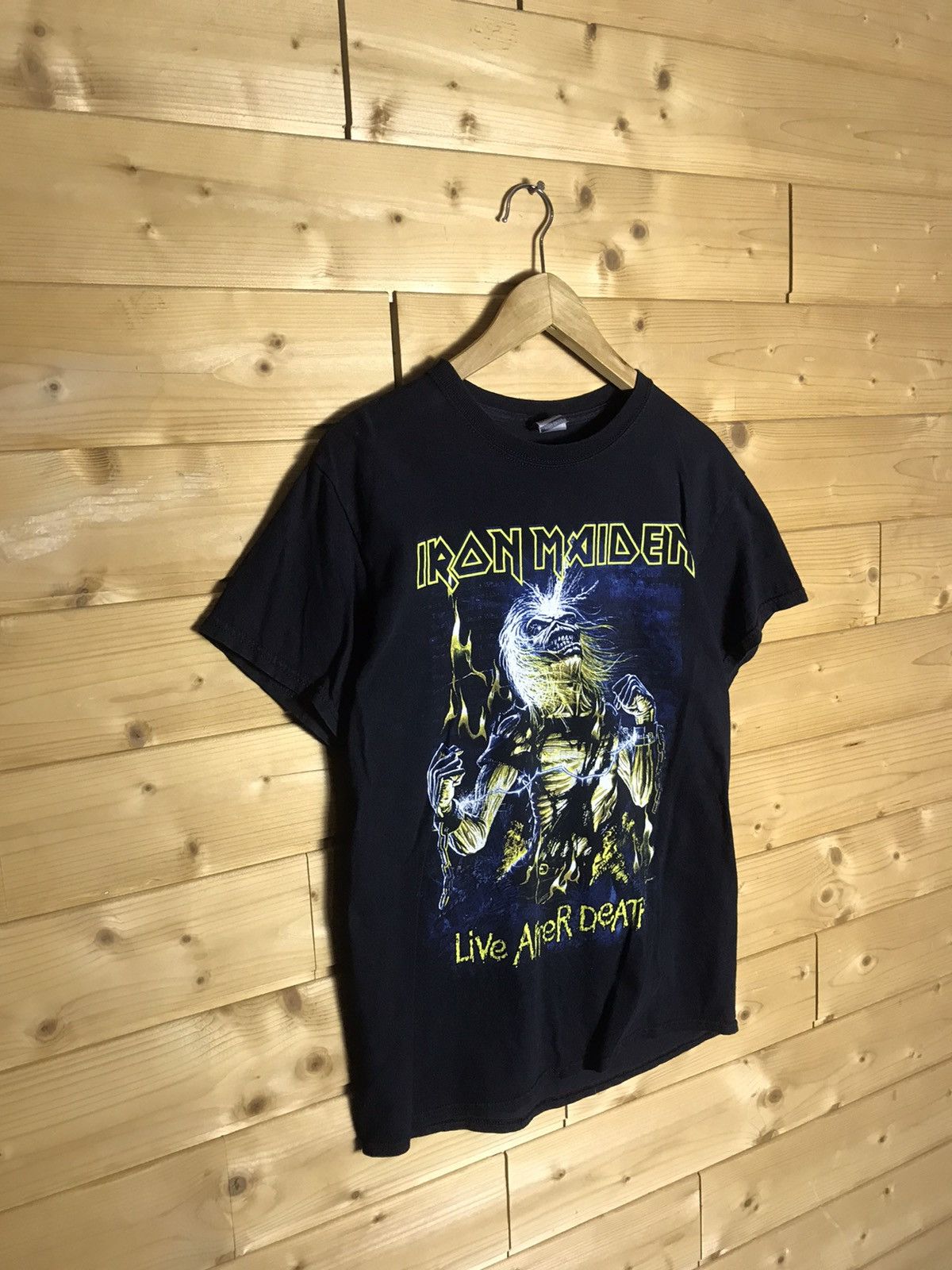 Vintage Iron Maiden band t-shirt Size US M / EU 48-50 / 2 - 1 Thumbnail