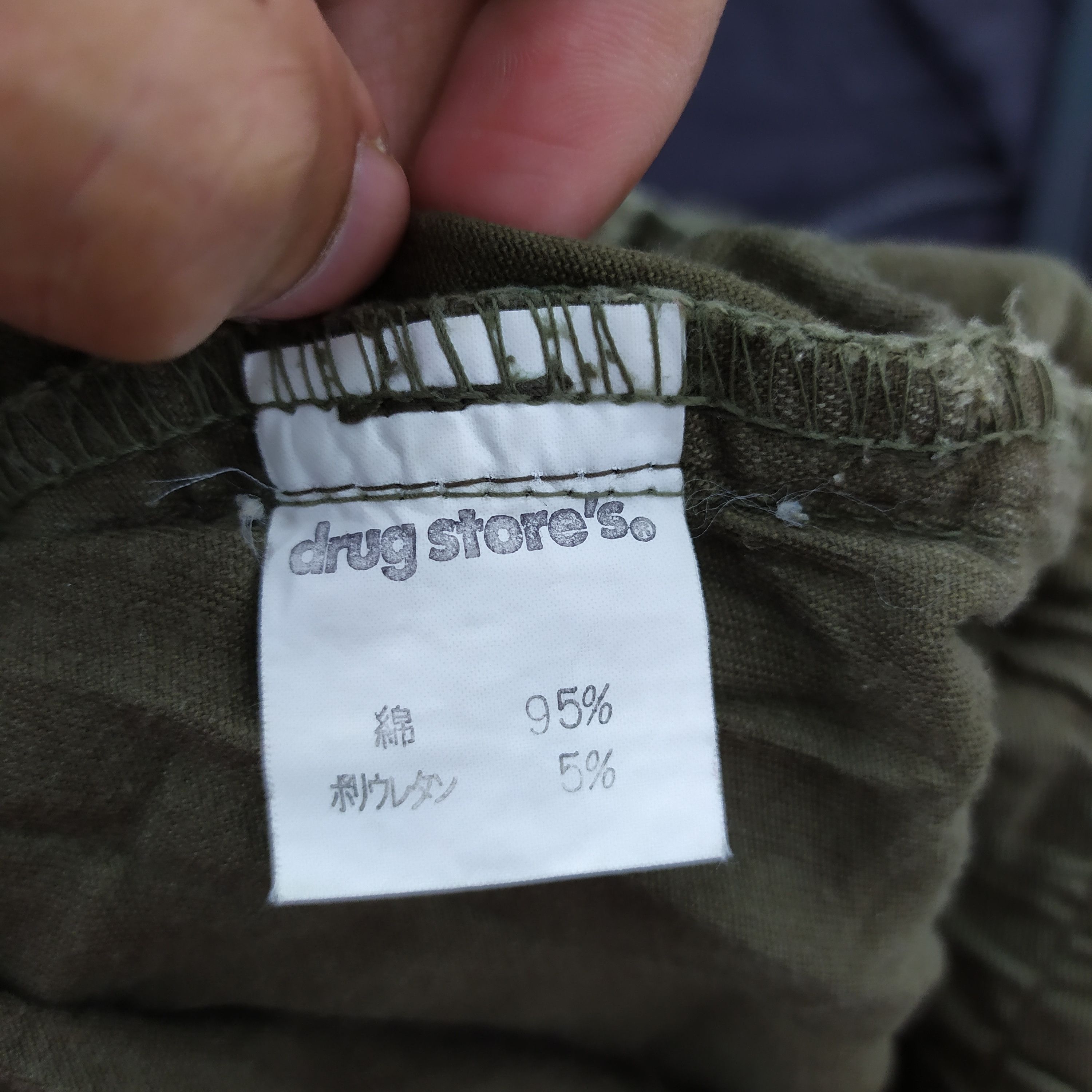 Japanese Brand × Vintage Drug store's Faded Cropped Cargo Pants Size US 26 / EU 42 - 8 Thumbnail