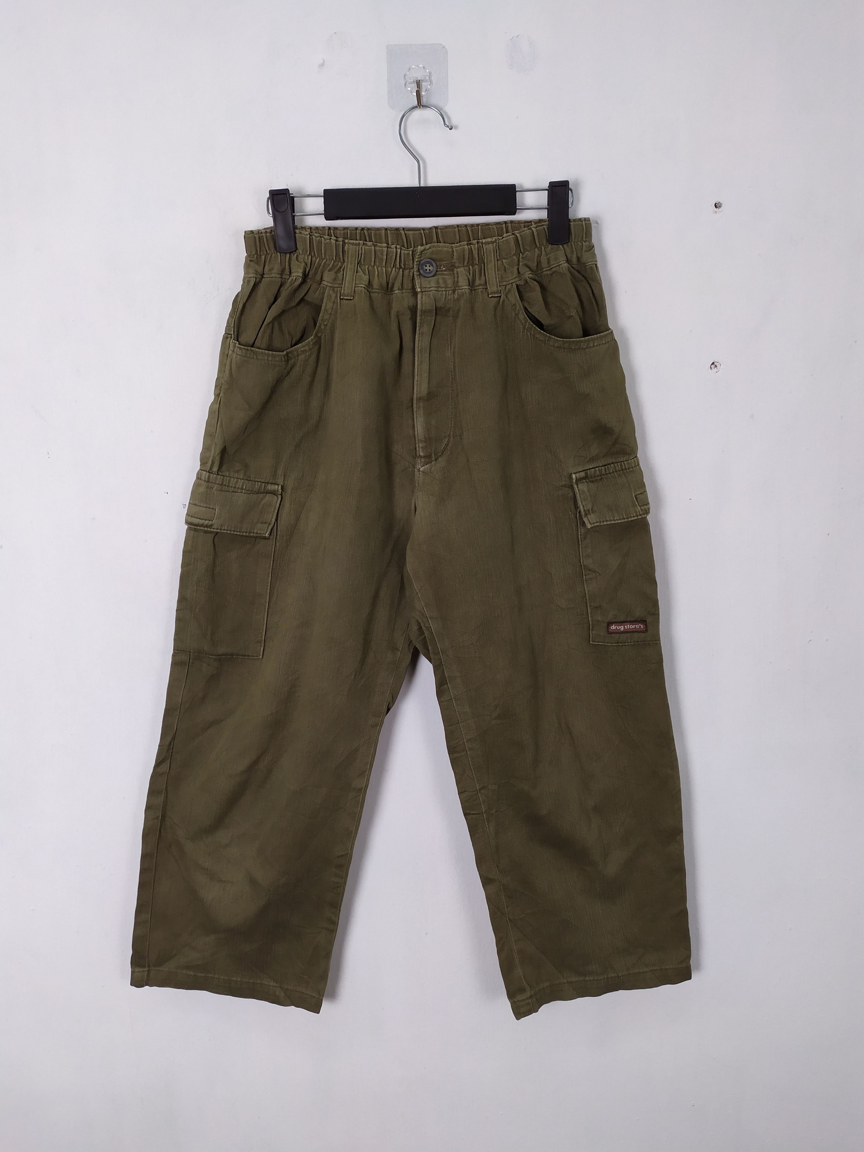 Japanese Brand × Vintage Drug store's Faded Cropped Cargo Pants Size US 26 / EU 42 - 1 Thumbnail