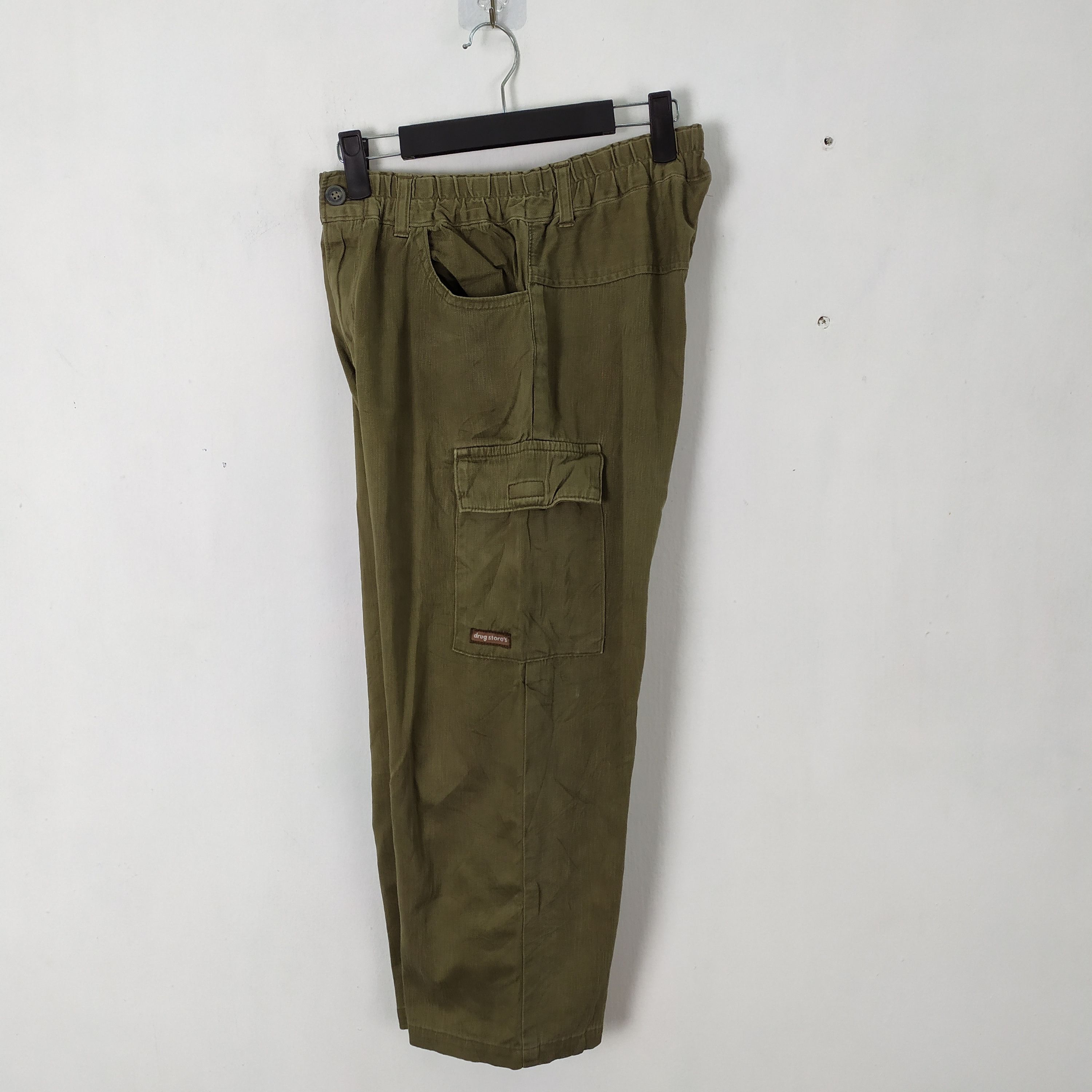 Japanese Brand × Vintage Drug store's Faded Cropped Cargo Pants Size US 26 / EU 42 - 3 Thumbnail