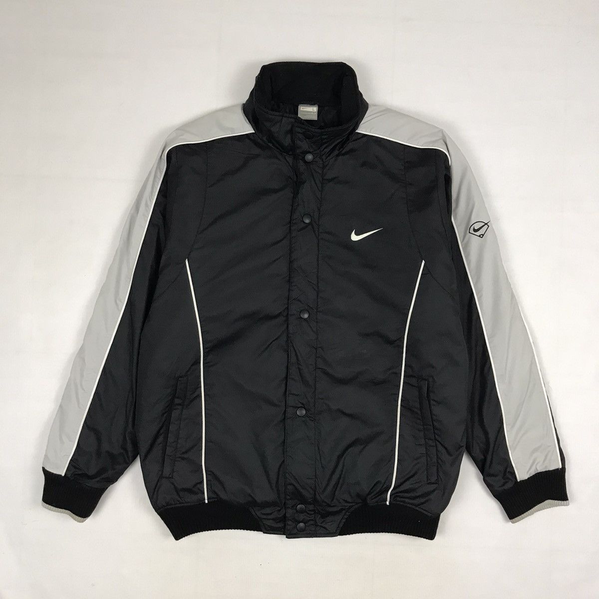 Nike × Vintage Vintage Nike Big Swoosh Zipper Jacket Size US L / EU 52-54 / 3 - 4 Thumbnail
