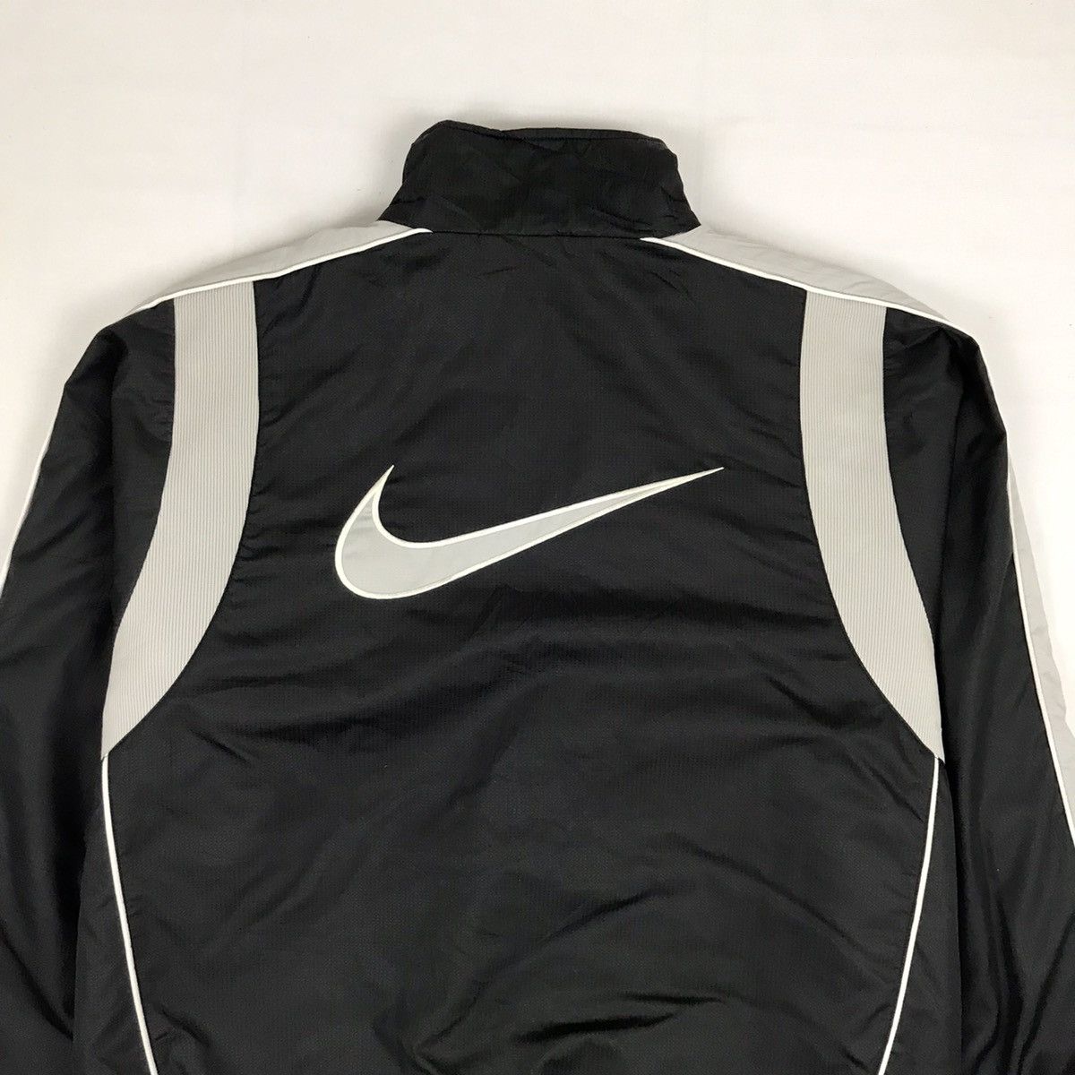 Nike × Vintage Vintage Nike Big Swoosh Zipper Jacket Size US L / EU 52-54 / 3 - 2 Thumbnail