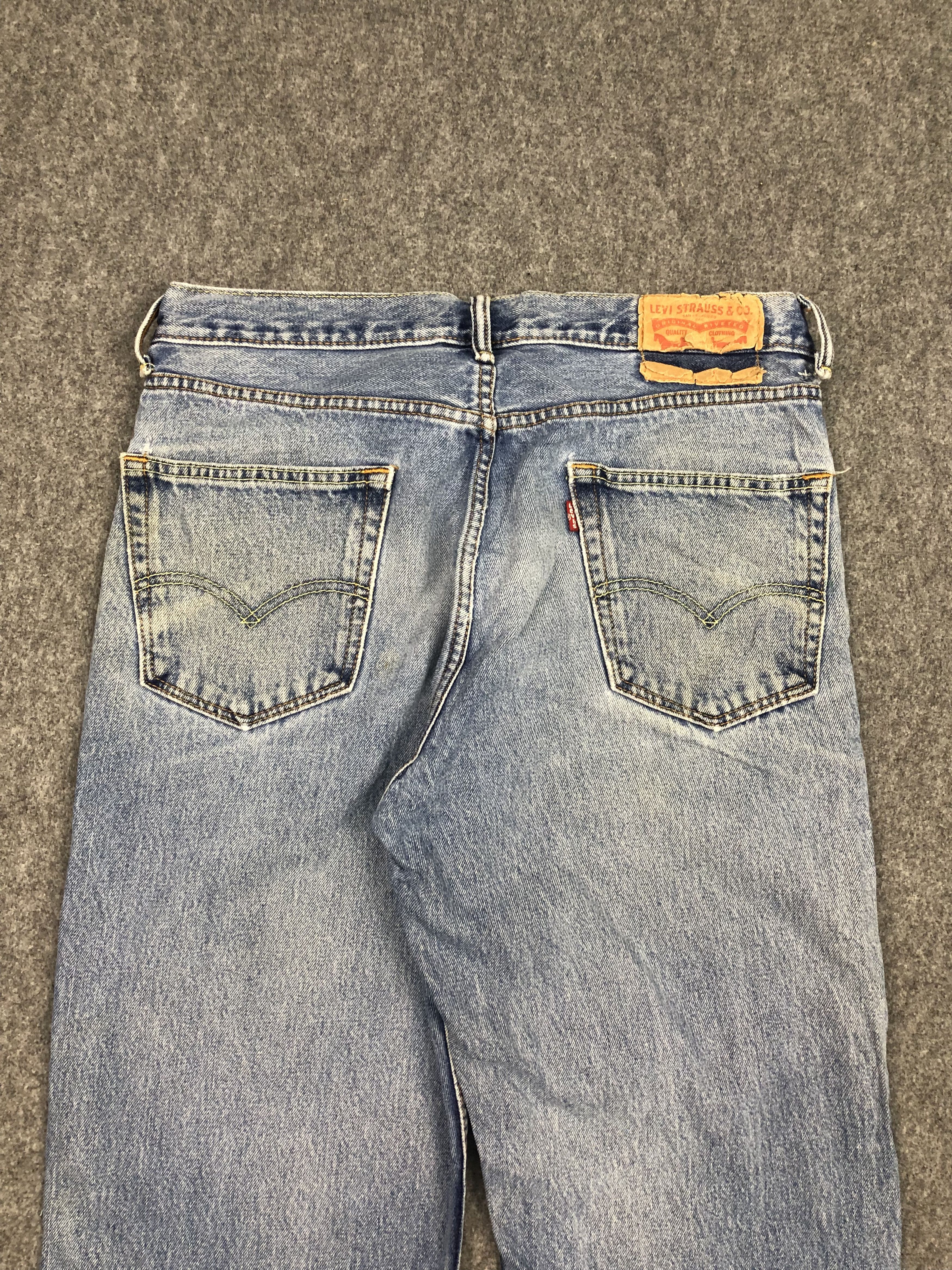 Levi's Vintage Levis Blue Faded Denim DP0368 Size US 26 / EU 42 - 4 Thumbnail