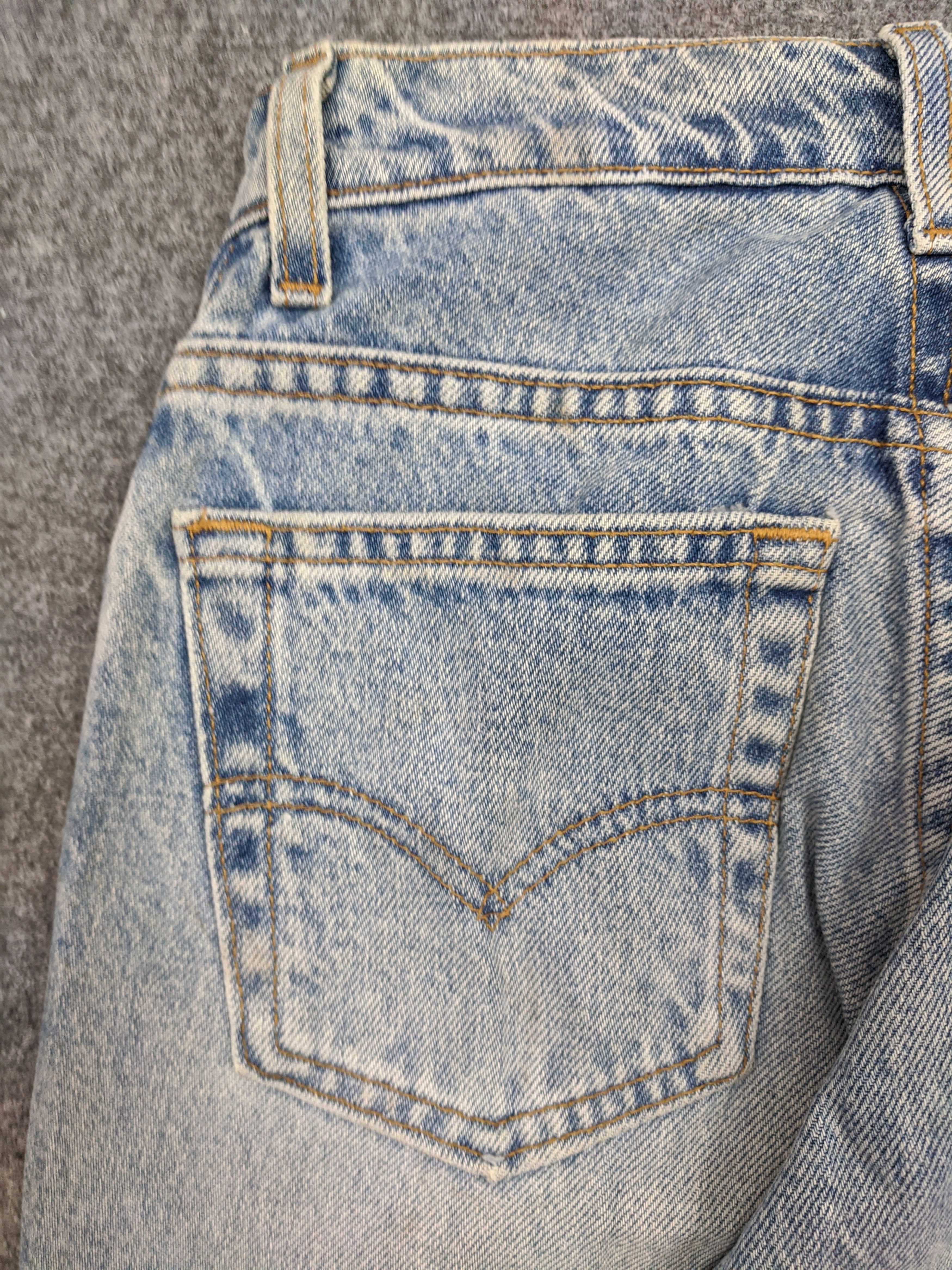 Levi's Vintage 90s Levis 550 Faded Blue Jeans DP0625 Size US 26 / EU 42 - 14 Thumbnail