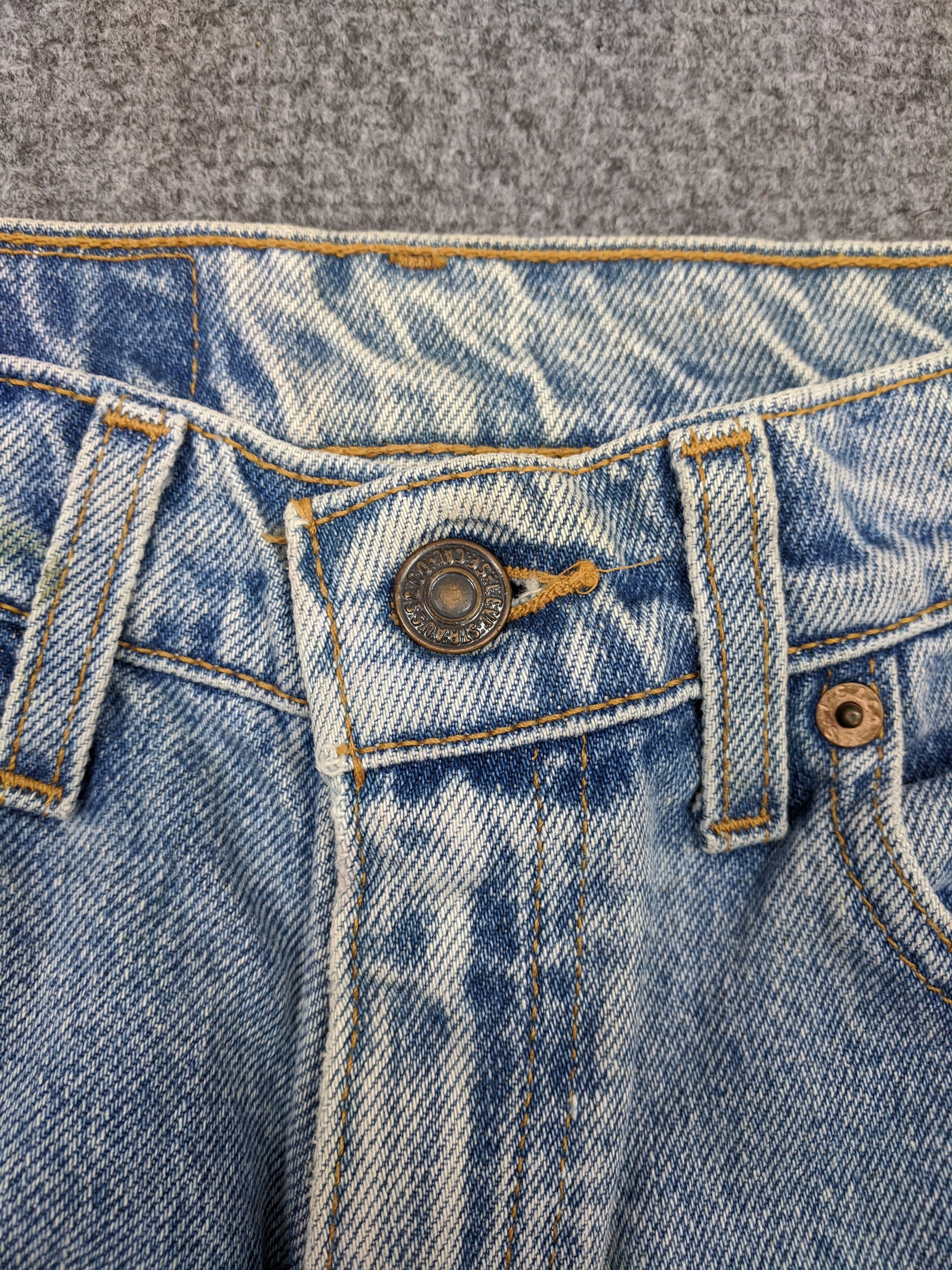Levi's Vintage 90s Levis 550 Faded Blue Jeans DP0625 Size US 26 / EU 42 - 10 Thumbnail