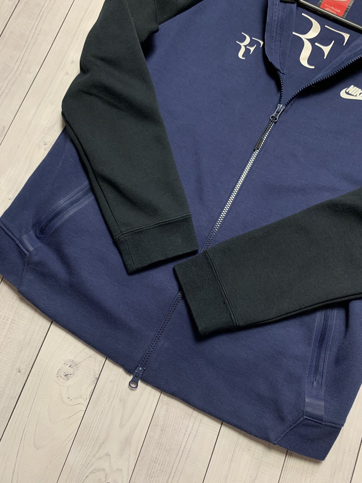 Nike Roger Federer Nike Tech Fleece size L rare Size US L / EU 52-54 / 3 - 5 Thumbnail