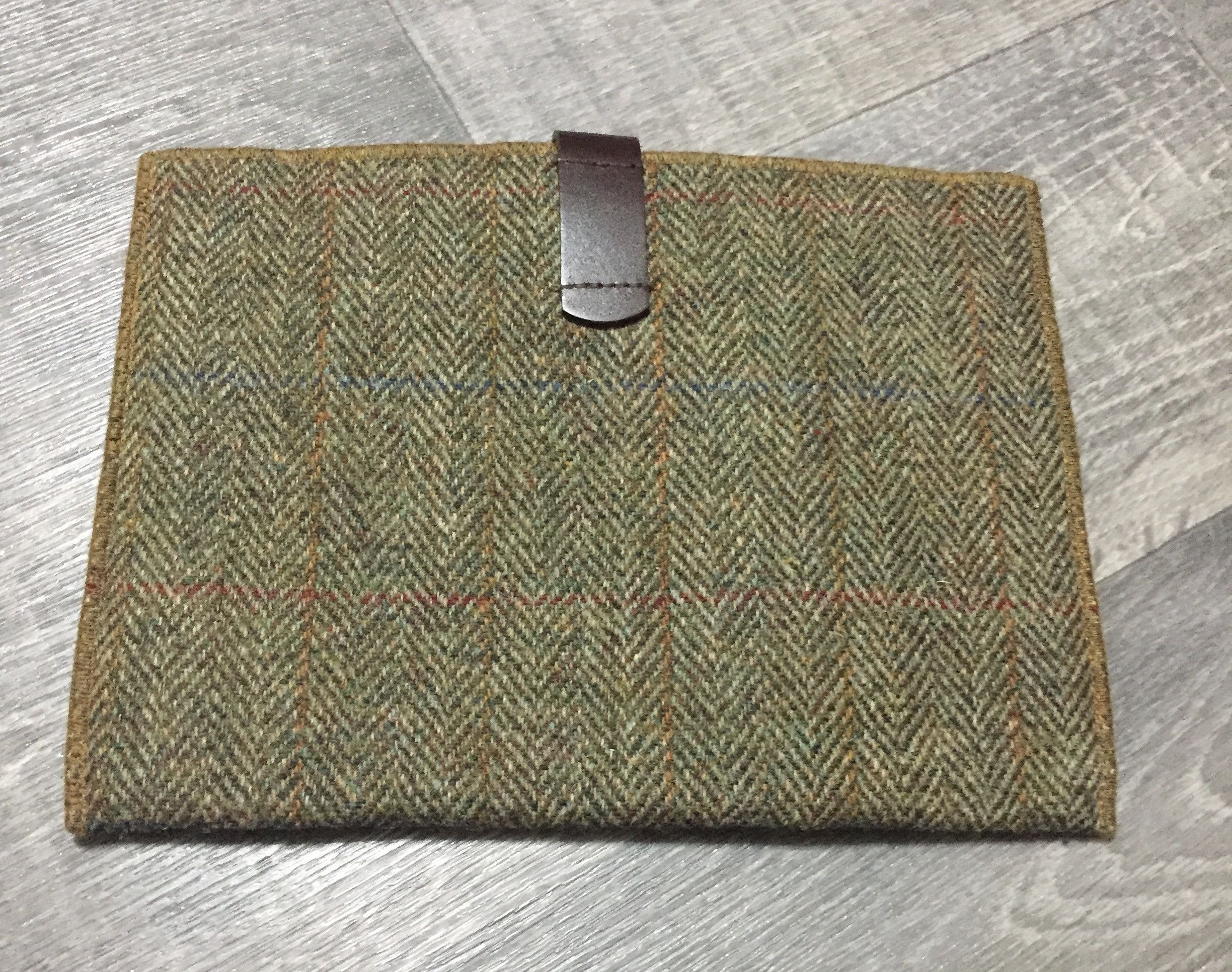 Harris Tweed Harris Tweed Tablet / Documents Case Size ONE SIZE - 3 Thumbnail