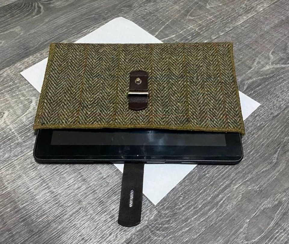 Harris Tweed Harris Tweed Tablet / Documents Case Size ONE SIZE - 9 Thumbnail