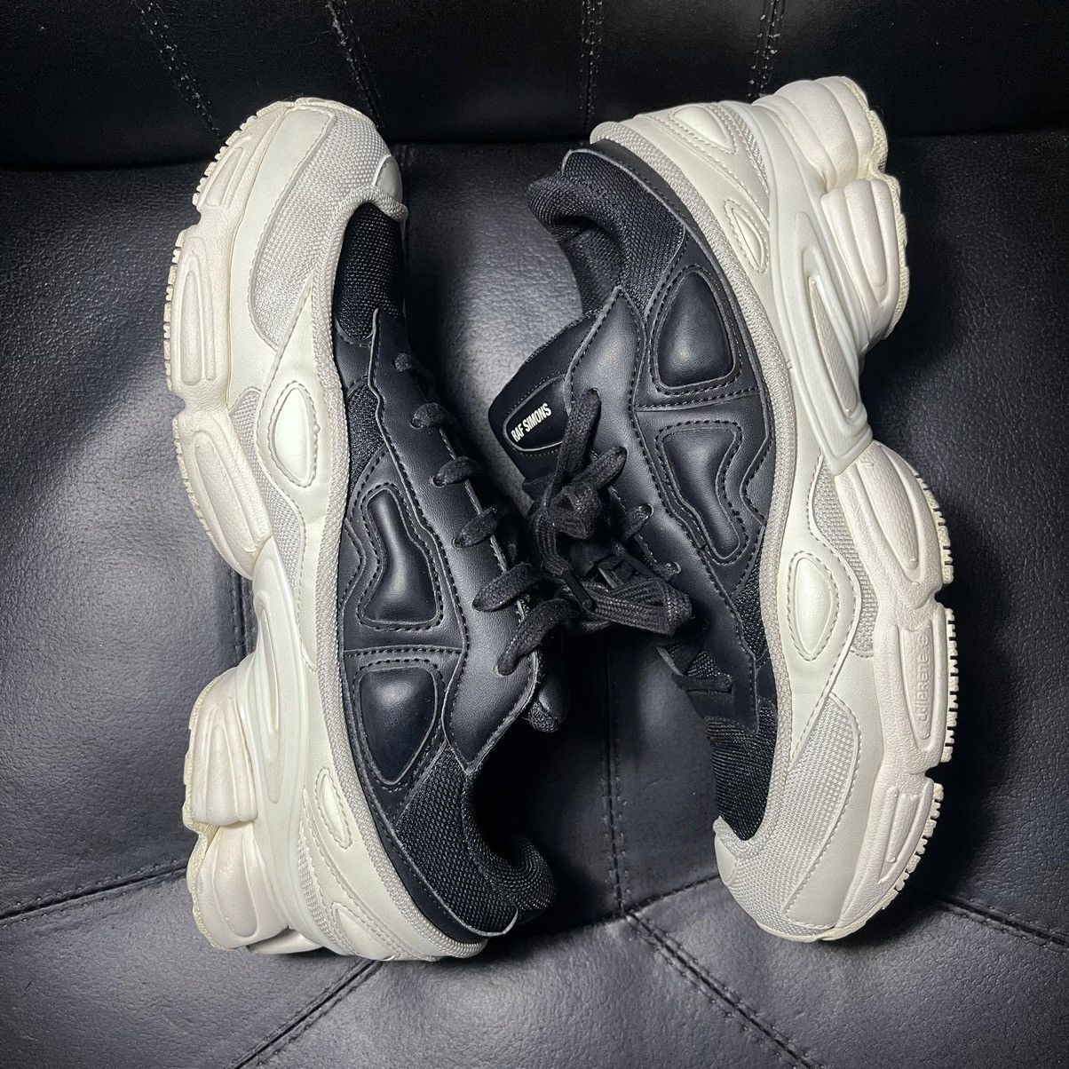 Adidas × Raf Simons Raf Simons x Ozweego Cream White Size US 8 / EU 41 - 5 Thumbnail