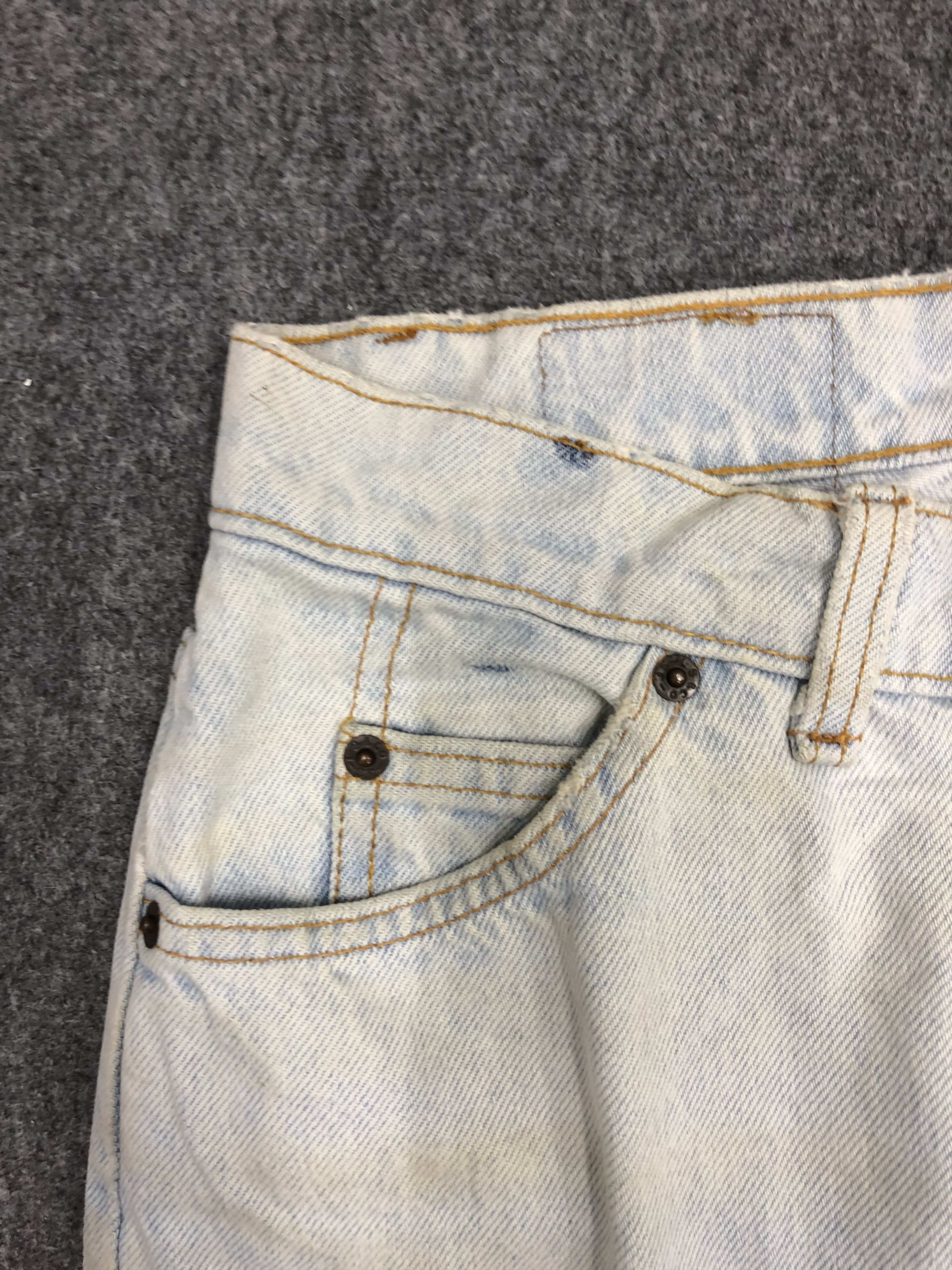 Levi's Vintage Levis 505 Sun Faded Jeans DP0939 Size US 27 - 8 Thumbnail