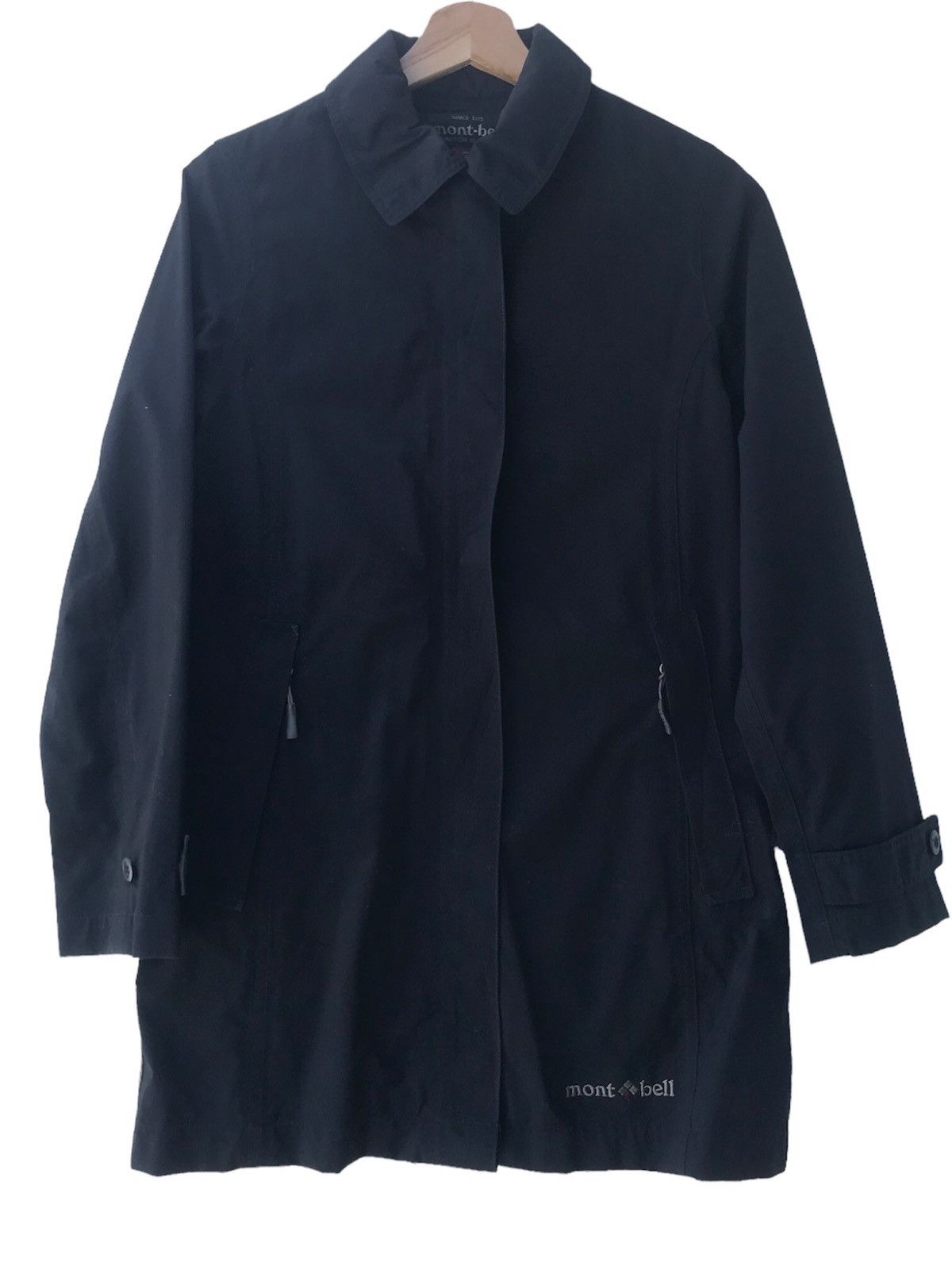 Image of Goretex x Montbell Gore-Tex Meadow Jacket in Black, Men's (Size Small)