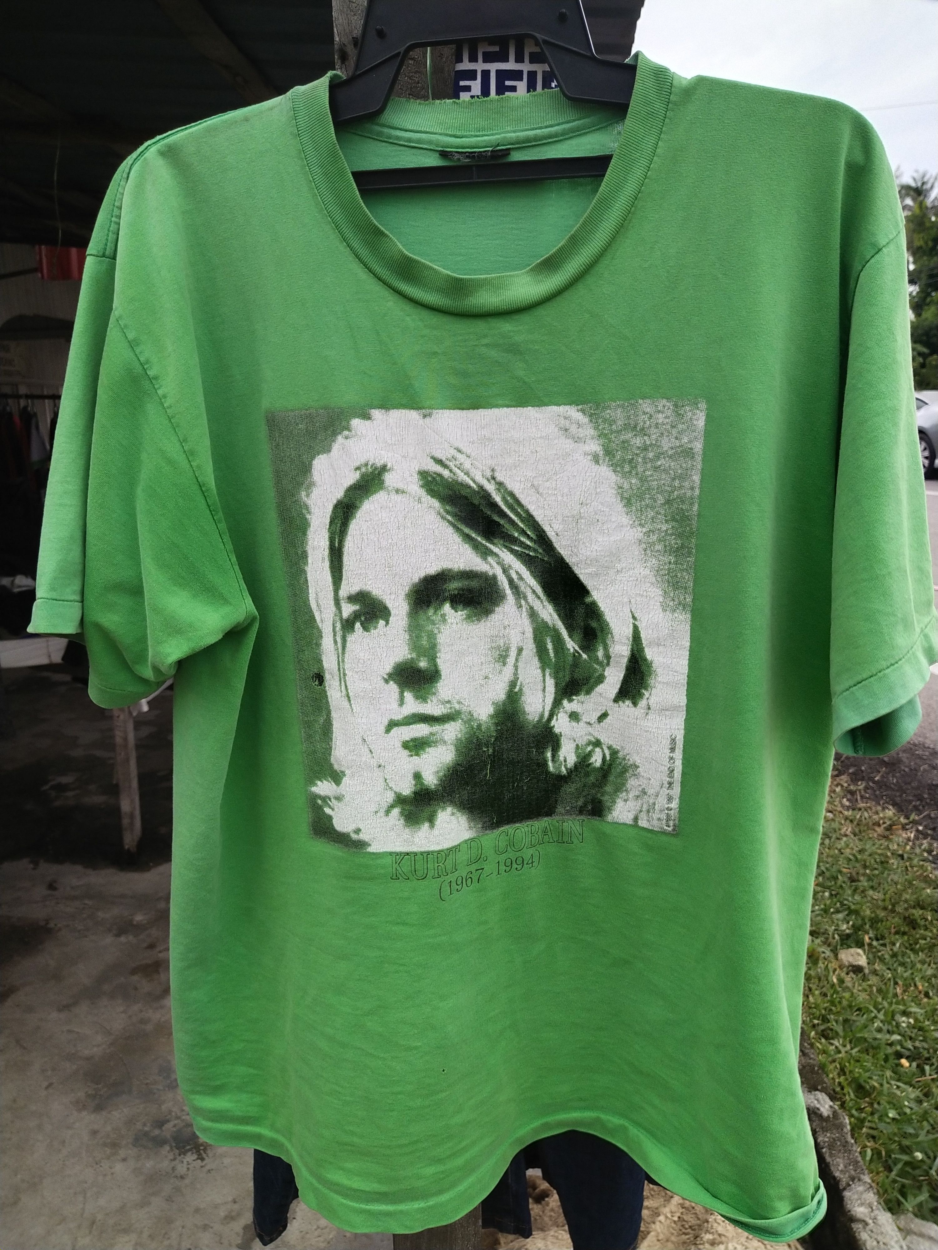 image of Band Tees x Kurt Cobain 1994 Vintage Kurt Cobain T Shirt in Green, Women's (Size Small)