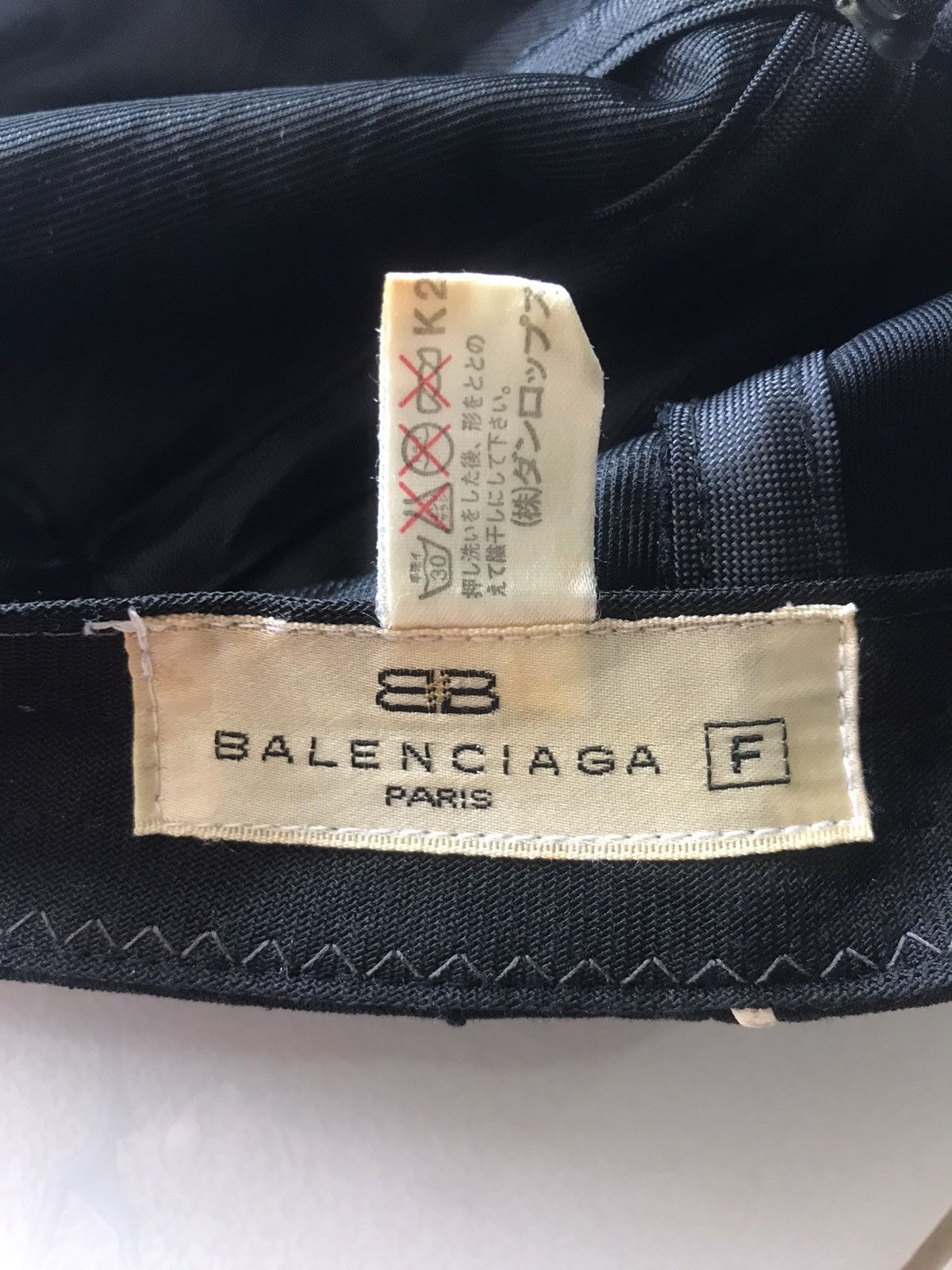 Balenciaga Vintage Distressed Balenciaga Cap Size ONE SIZE - 15 Thumbnail