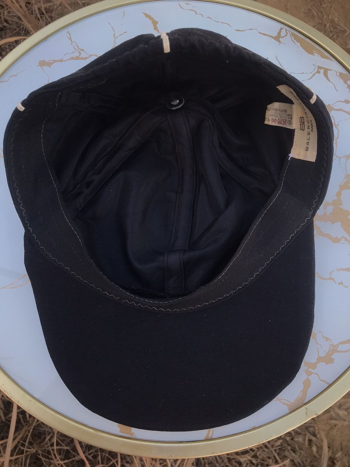 Balenciaga Vintage Distressed Balenciaga Cap Size ONE SIZE - 14 Thumbnail