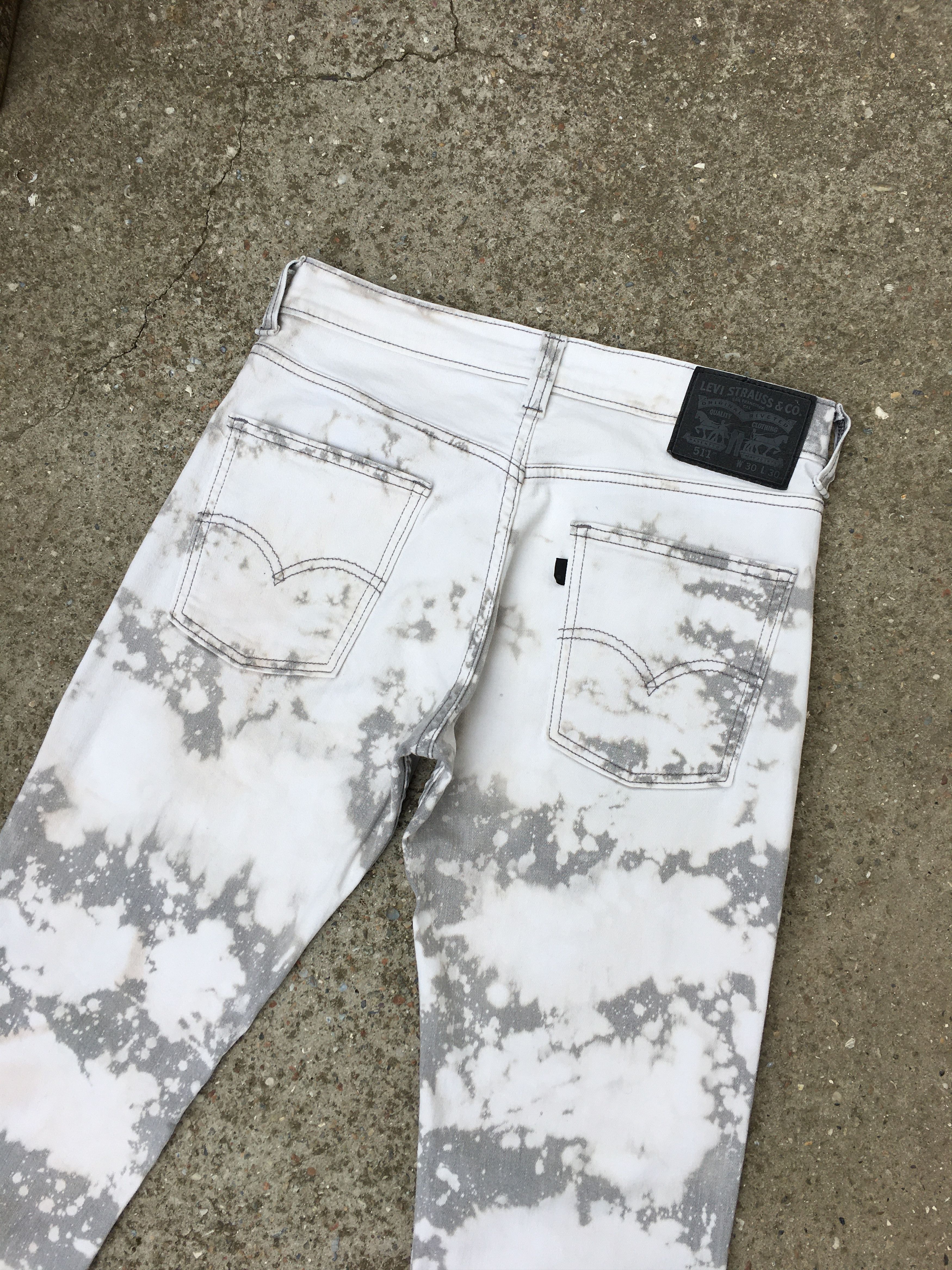 Levi's Levi's Custom Bleach Dye White Gray Jeans Pants Size 30x30 Size US 30 / EU 46 - 4 Thumbnail