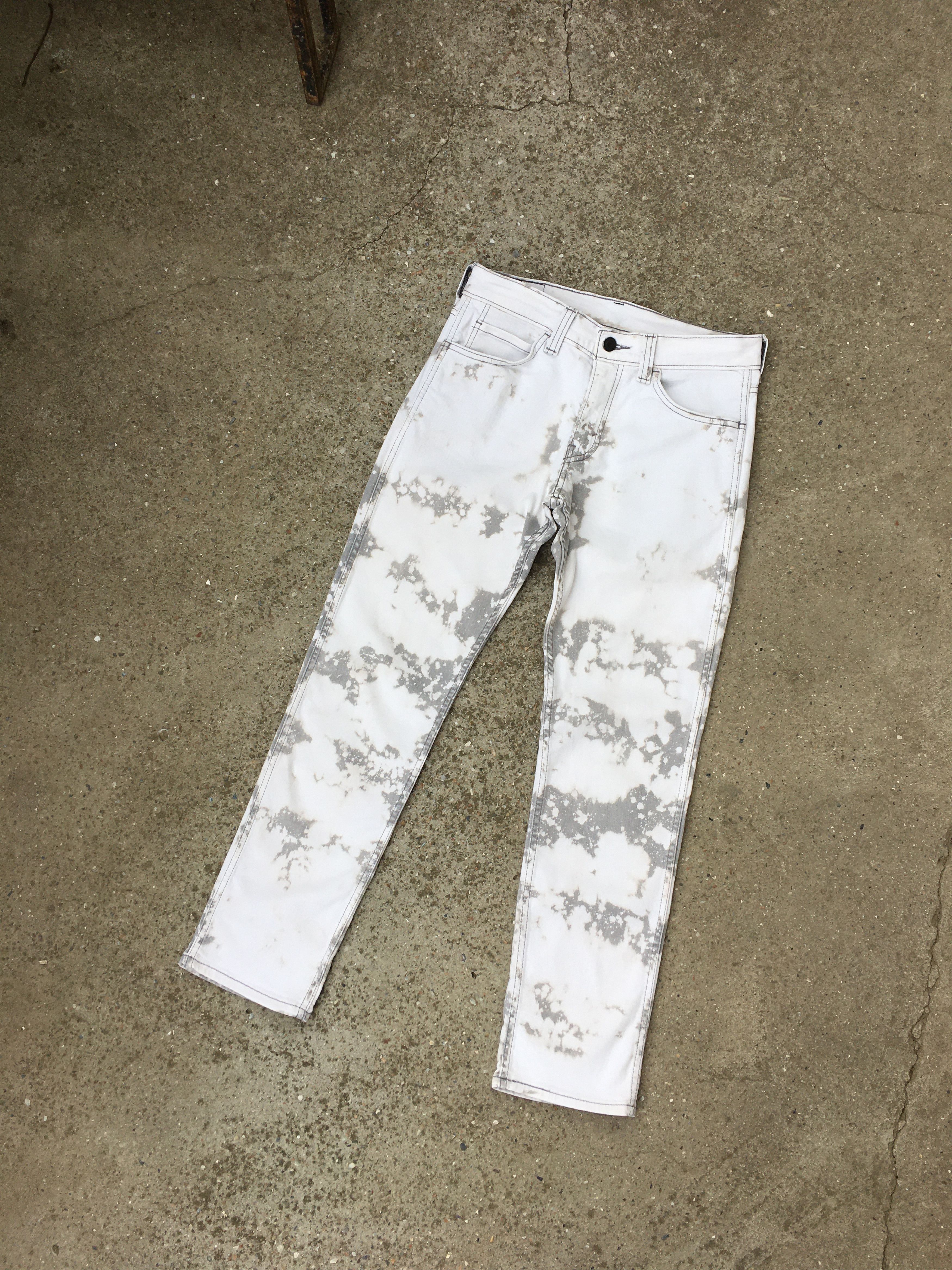 Levi's Levi's Custom Bleach Dye White Gray Jeans Pants Size 30x30 Size US 30 / EU 46 - 2 Thumbnail