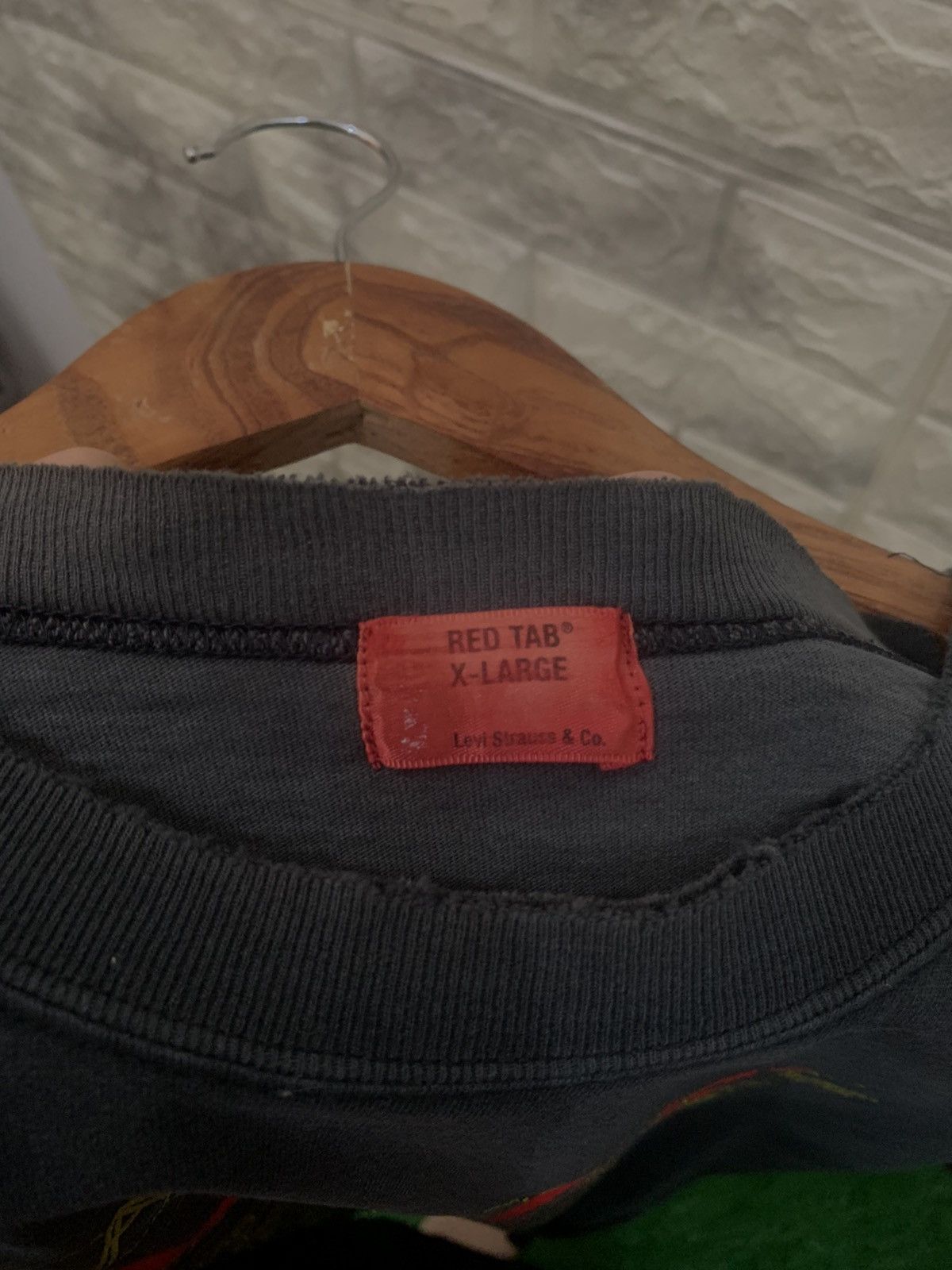 Levi's Vintage Levi’s Red Tab tees Size US XL / EU 56 / 4 - 8 Thumbnail