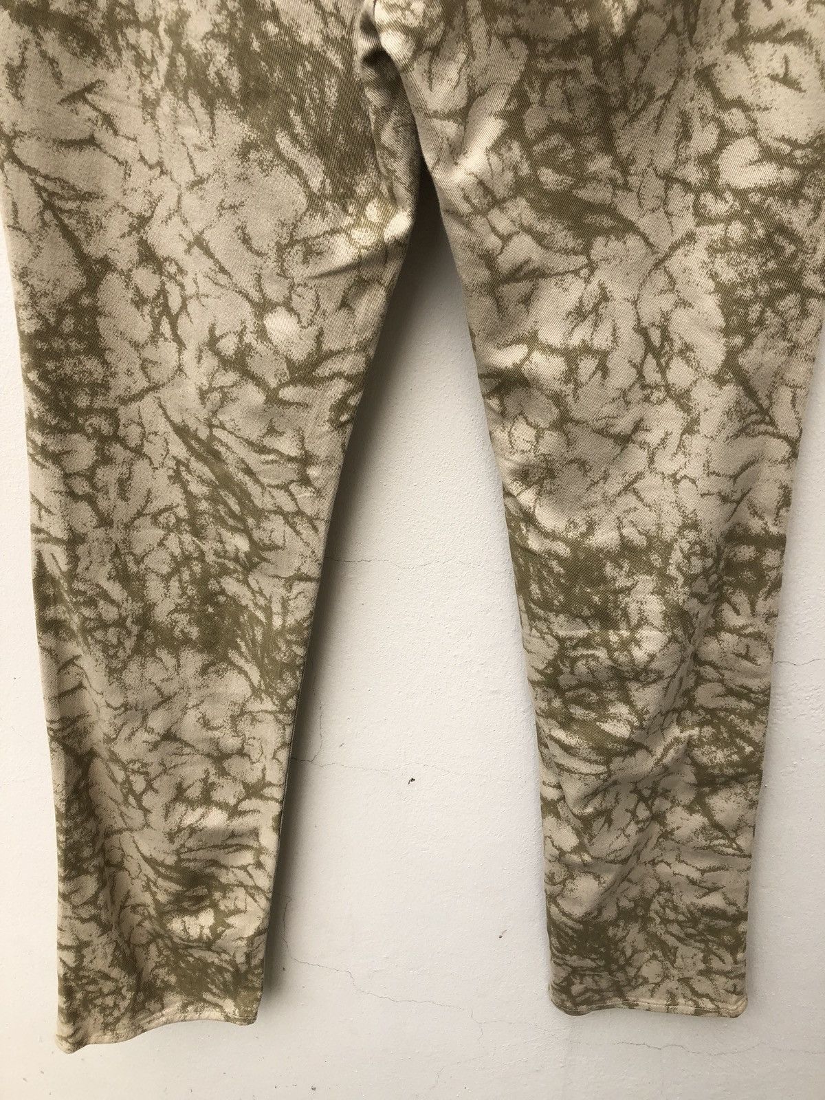 Spellbound Spellbound Japan Tie Dye Design Stretchable Slim Pant Size US 31 - 9 Thumbnail