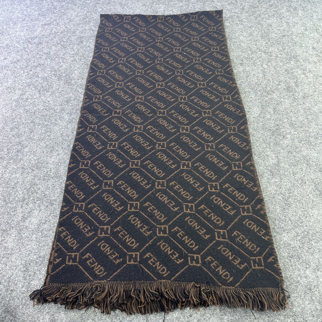 Vintage Tag Missing Fendi Scarf / Muffler / Neckwear T683 Size ONE SIZE - 2 Thumbnail
