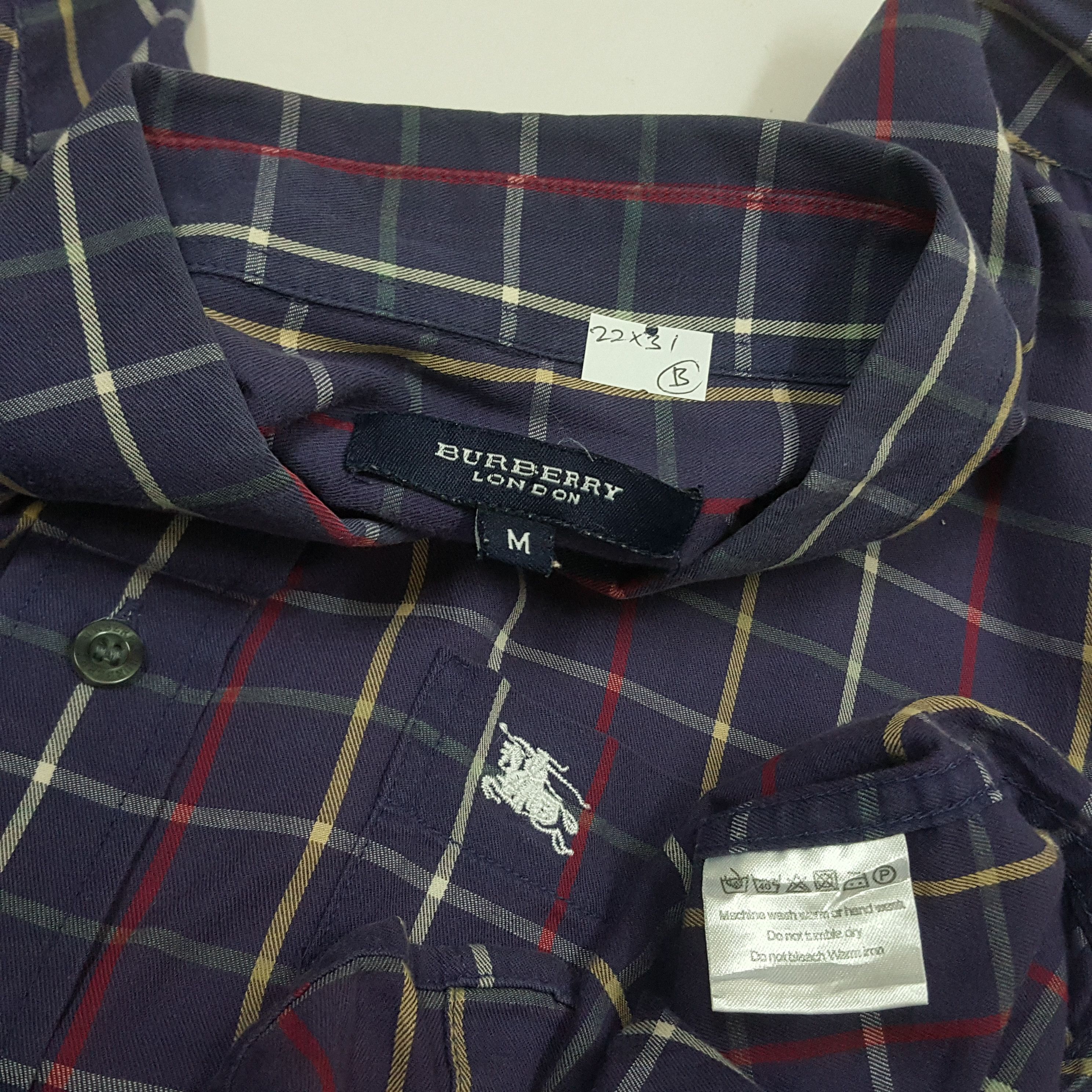 Burberry × Vintage Vintage Burberry Nova Check Shirt Size US M / EU 48-50 / 2 - 4 Thumbnail