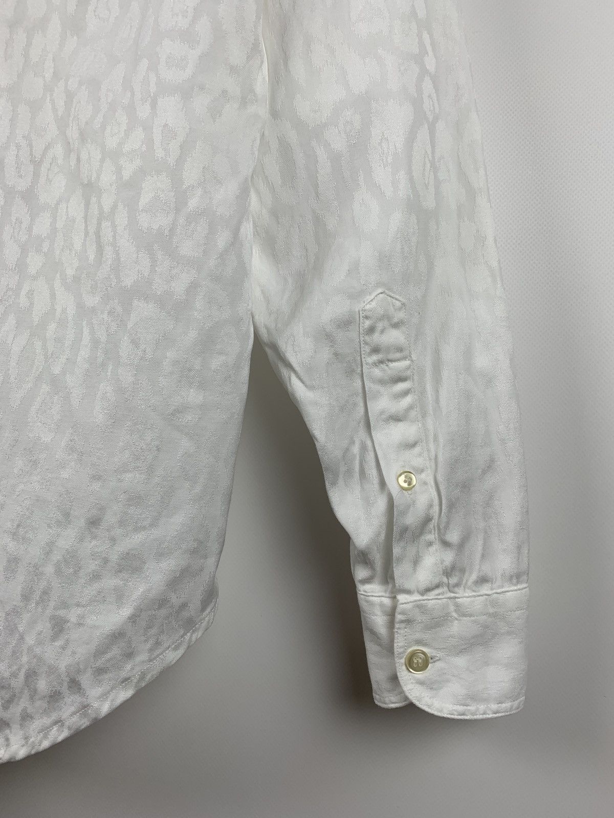 Our Legacy Our Legacy White Leopard Print Long Sleeve Shirt Size US S / EU 44-46 / 1 - 13 Thumbnail