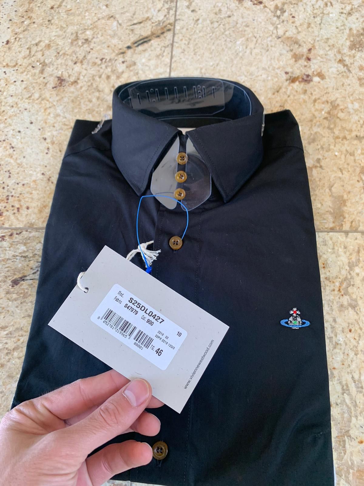 Vivienne Westwood o1rshd1 Logo Button Up in Black Size US M / EU 48-50 / 2 - 5 Thumbnail